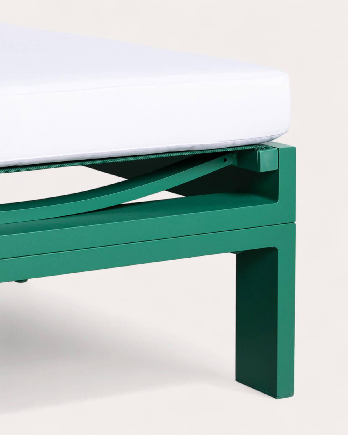 New Kreta Aluminium Liege mit Stoffkissen, Galeriebild 7