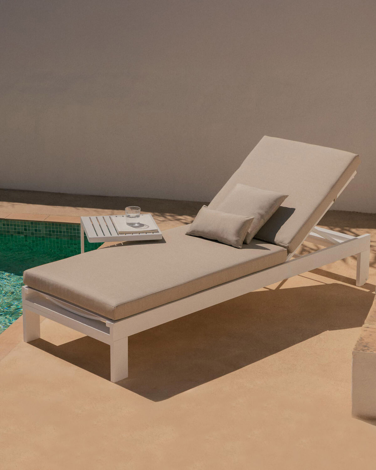 Liegestuhl mit 3 Kissen New Kreta, Galeriebild 2