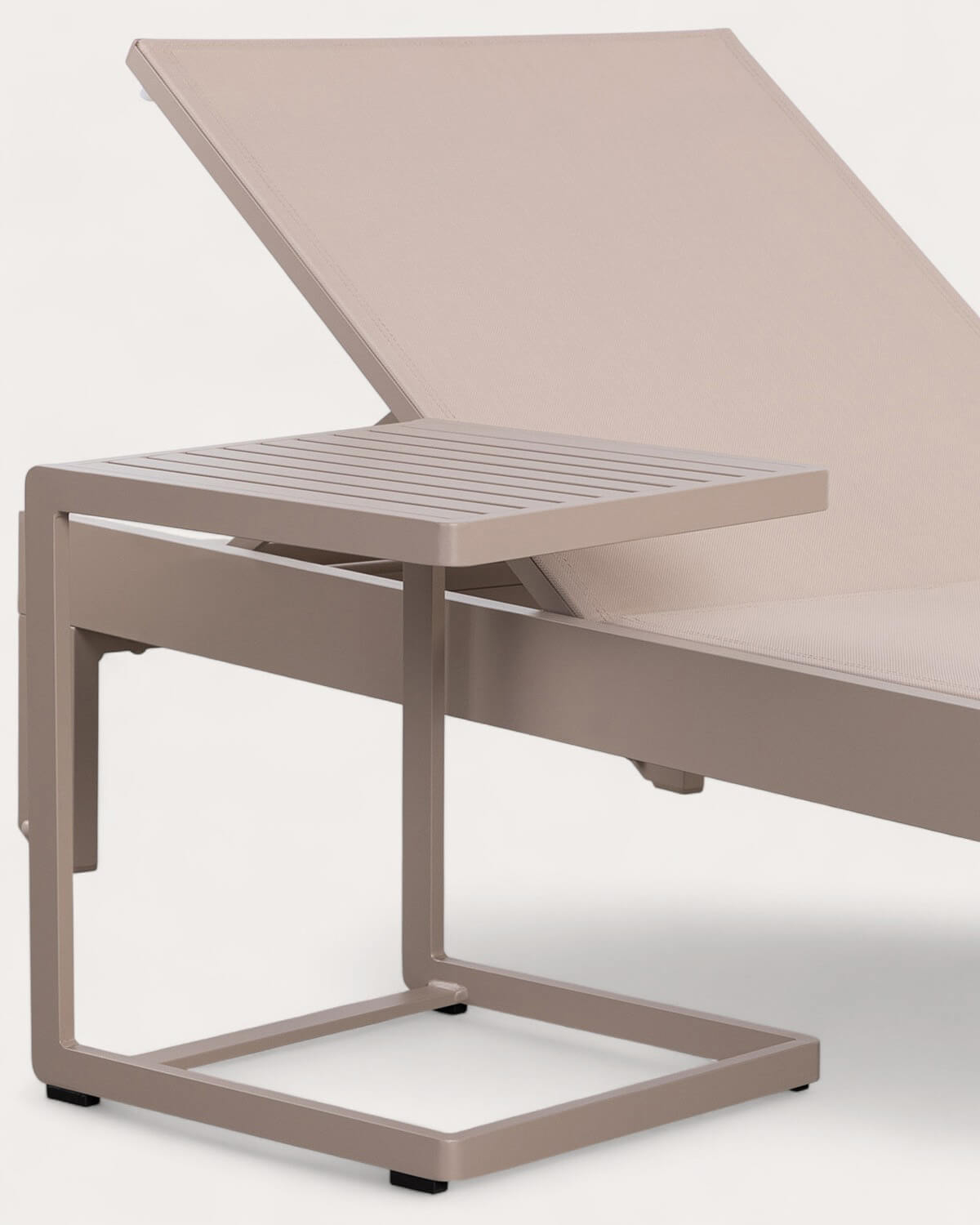 Aluminium Liege- und Beistelltisch-Set (40x40 cm) New kreta, Galeriebild 3