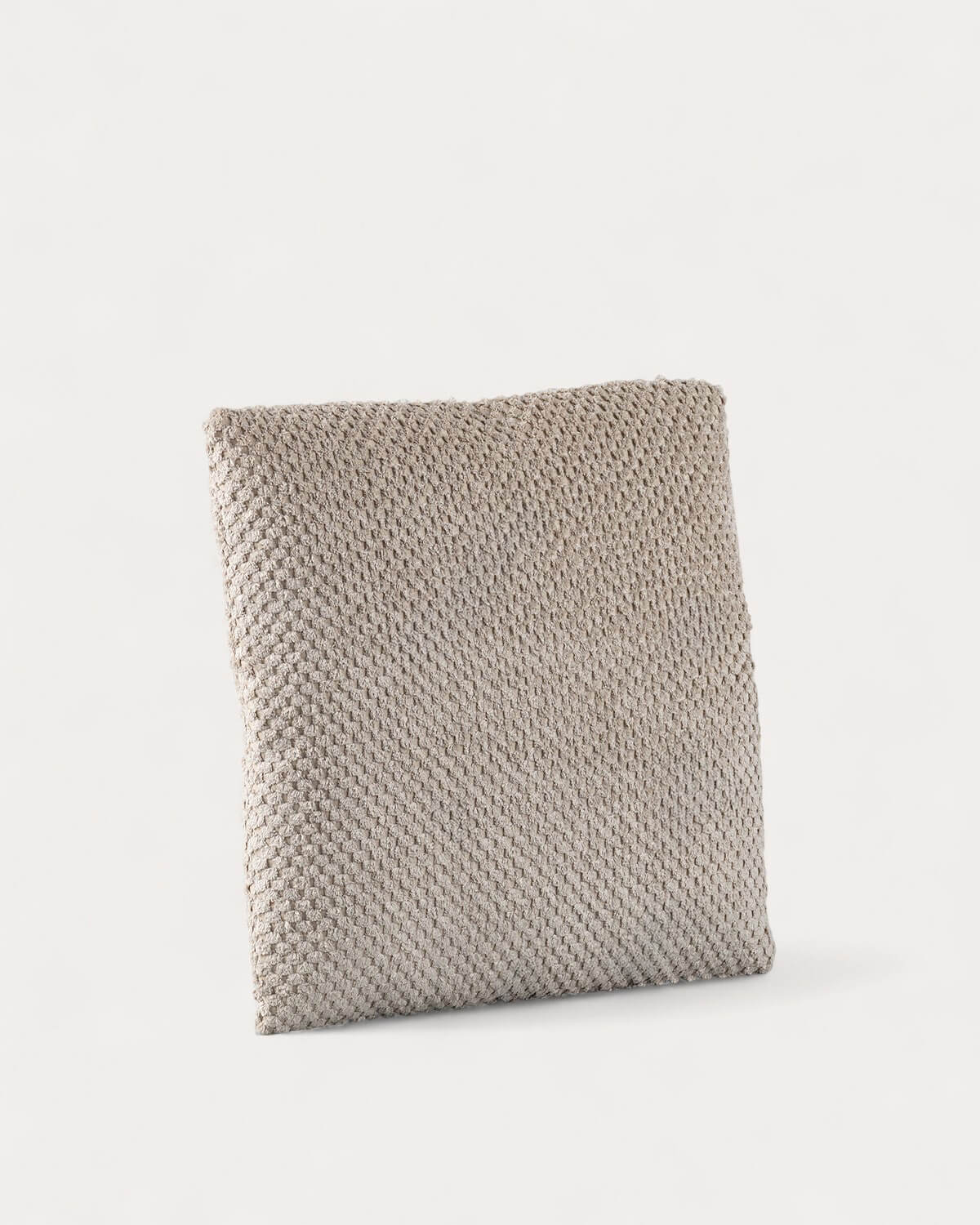 Quadratisches Stoffkissen (43x43 cm) mit Pompons, Galeriebild 1