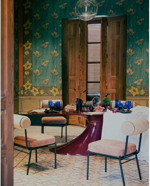 Rechteckiger Esstisch aus Holz (220x100 cm) Cool Flawas und 4 Stühle aus Elin-Stoff