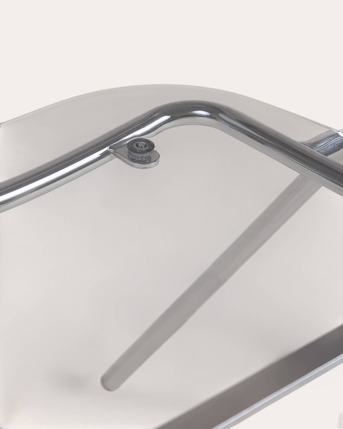 Esszimmerstuhl mit Armlehnen aus Polyethylen und Metall Pinha, Galeriebild 9