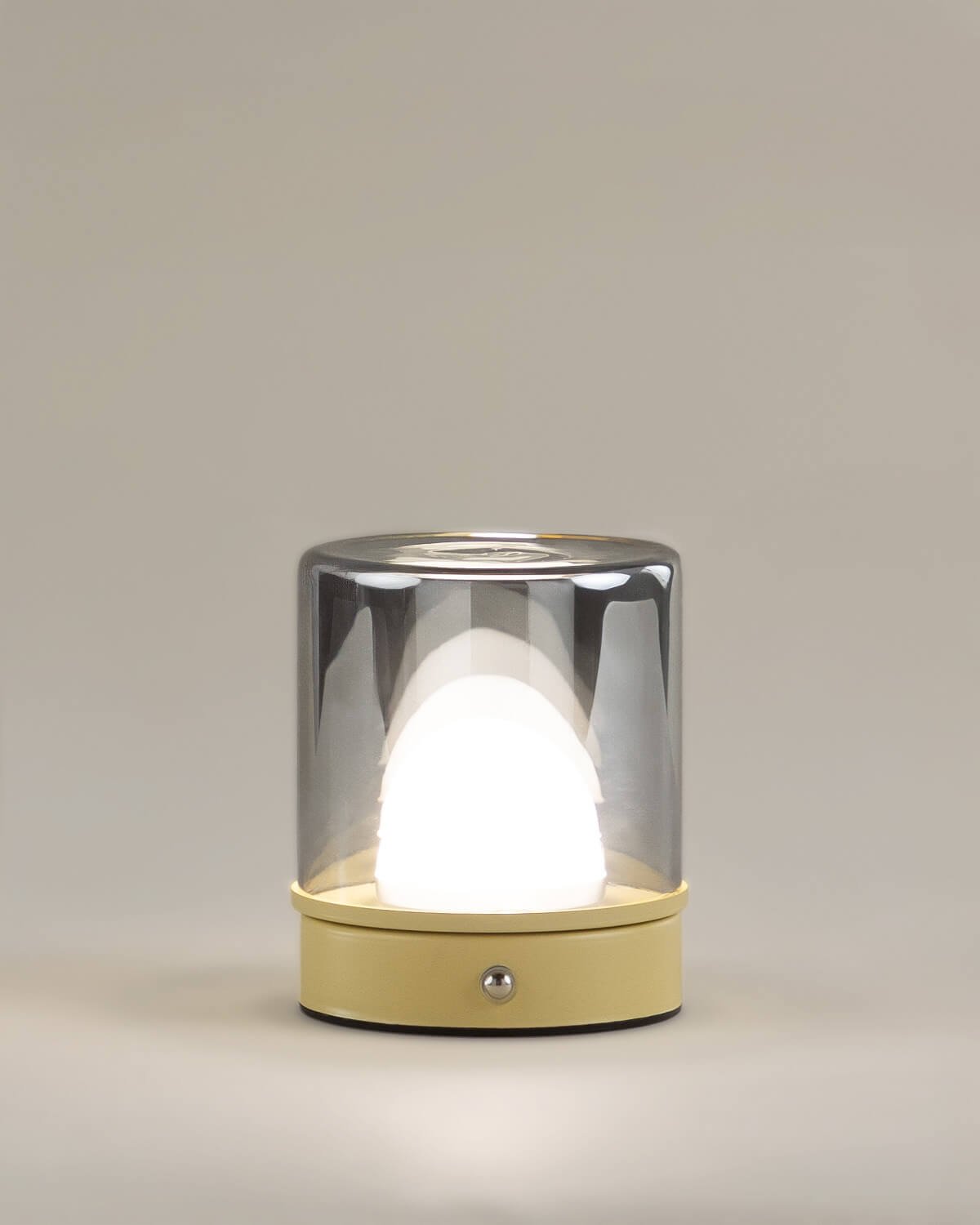 Devis Kabellose Dimmbare LED-Tischleuchte für den Außenbereich, Galeriebild 4