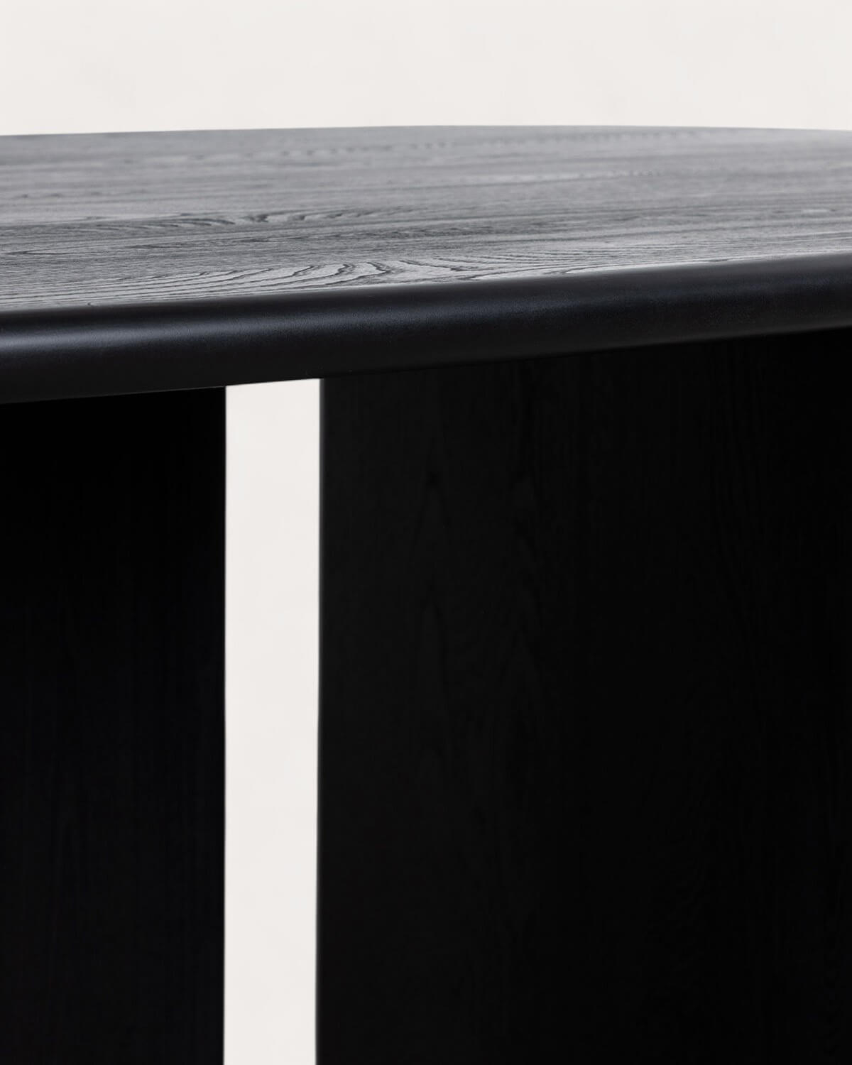 Rechteckiges Esstisch-Set (220x110 cm) Kuroen und 6 Ticher-Esszimmerstühle aus Holz, Galeriebild 6