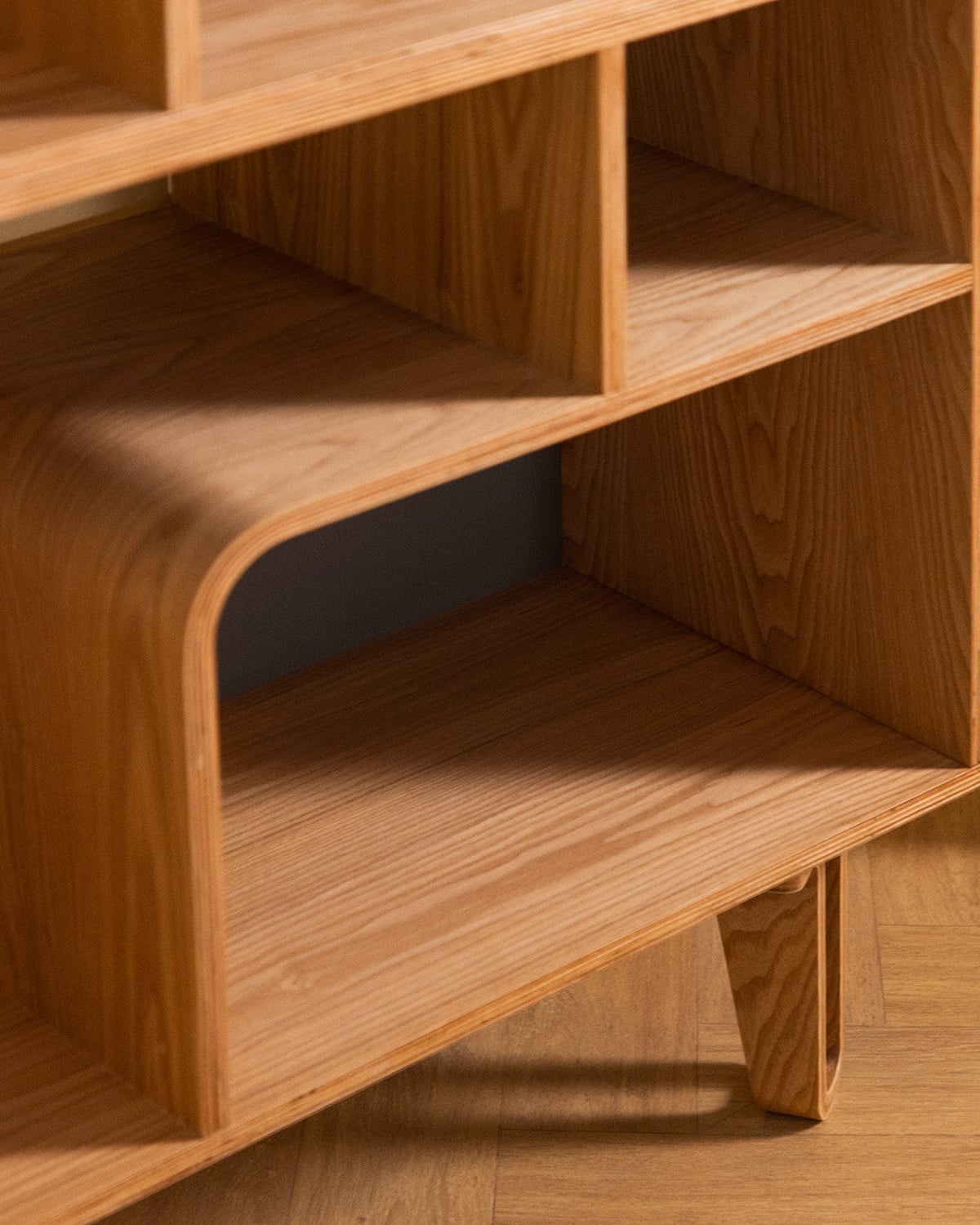 Bücherregal aus Holz 180x130 cm Arak, Galeriebild 3