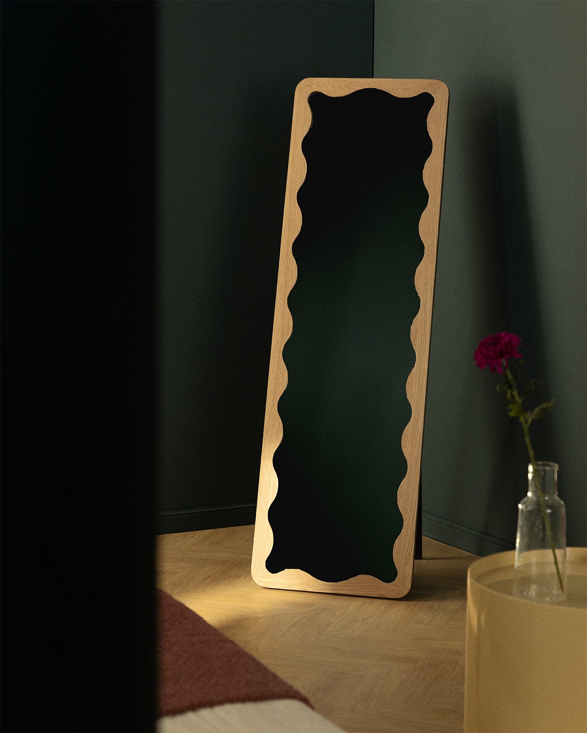 Rechteckiger Standspiegel aus Holz (165x51 cm) Arali, Galeriebild 2