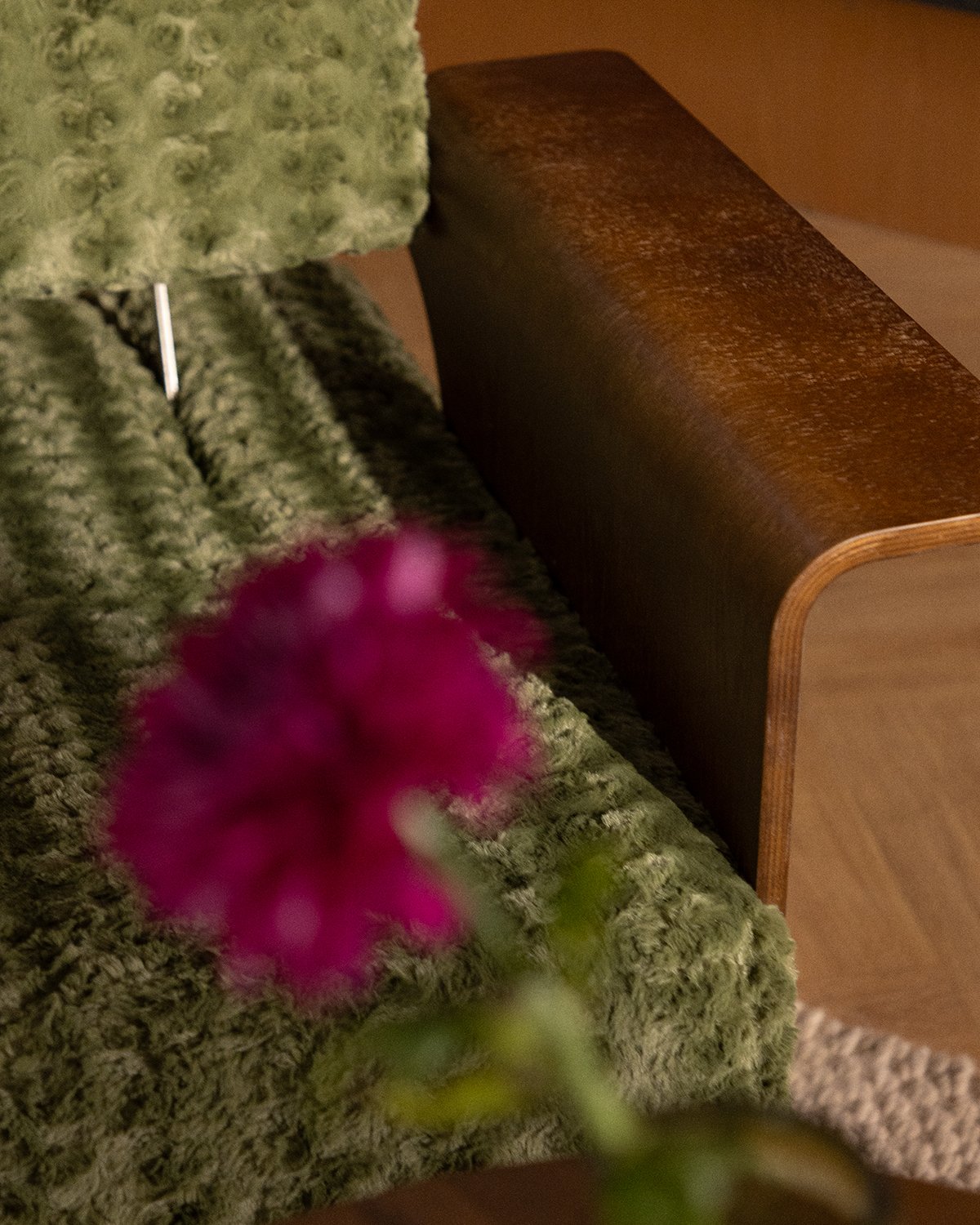 Liegesessel mit Holz- und Stoffarmlehnen 70s Furry, Galeriebild 10