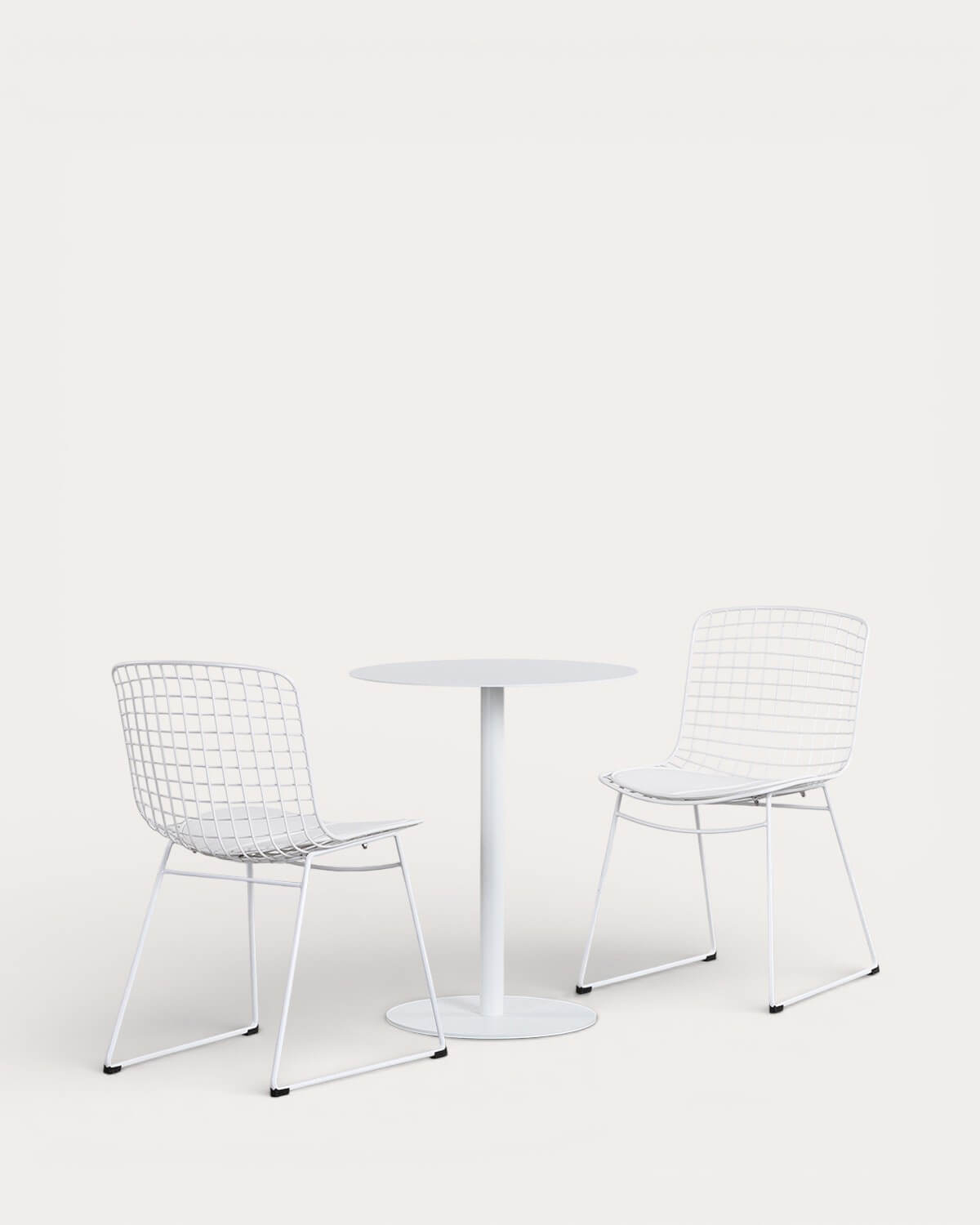 Set aus Rundem Stahl-Esstisch Denis und 2 Stahlstühlen Aras, Galeriebild 1