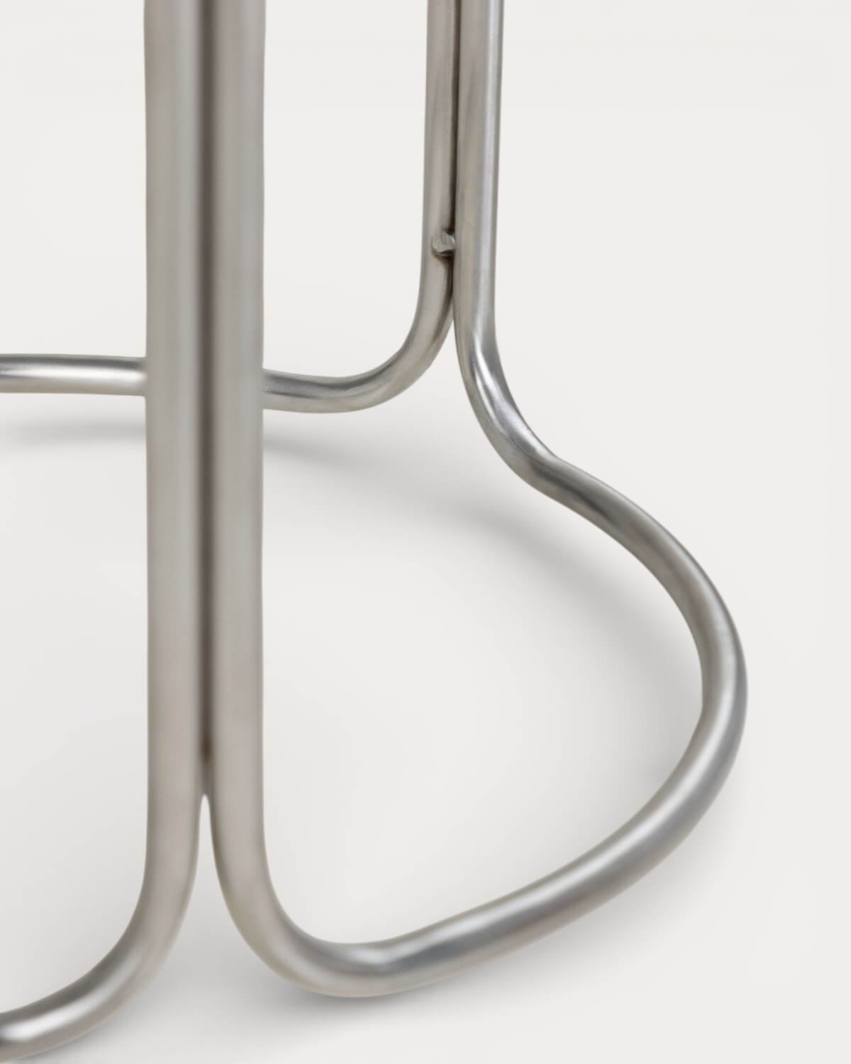 Runder Beistelltisch aus Metall und Gehärtetem Glas (Ø40 cm) Massia, Galeriebild 4