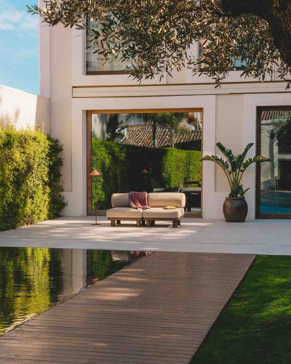 Modulares Gartensofa 2-teilig Mittelmodul aus Aluminium und Stoff Lantana, Galeriebild 2
