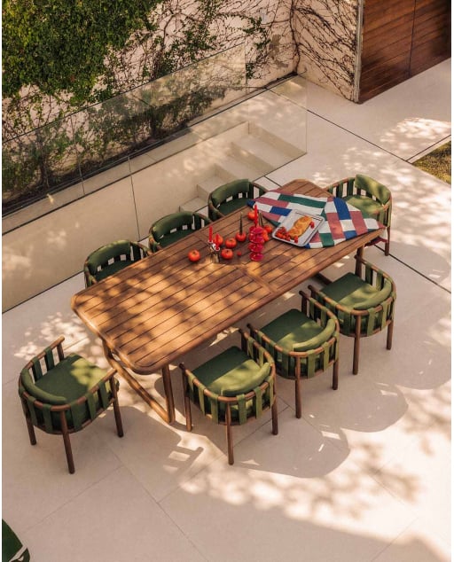 Rechteckiges Tischset (240x100 cm) und 8 Stühle aus Eukalyptusholz und Outdoor-Stoff Edvard
