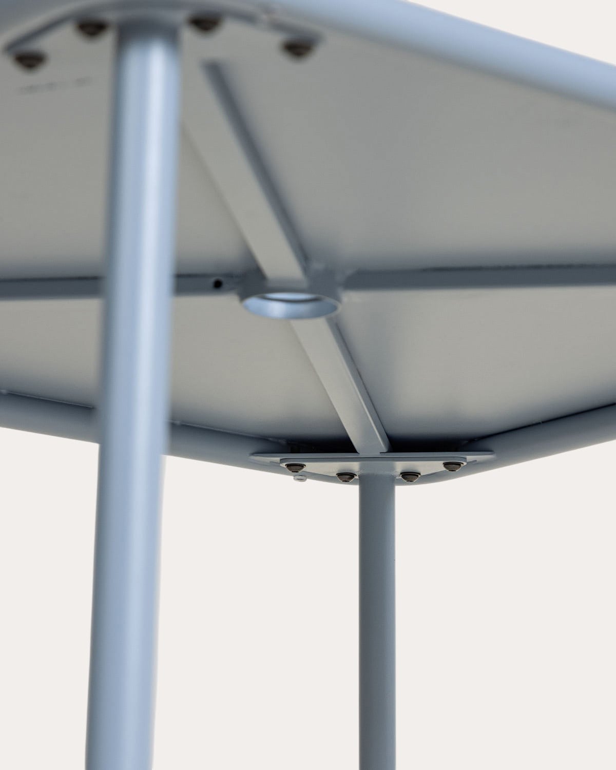 Quadratischer Metall-Gartentisch (80x80 cm) Mijail, Galeriebild 7