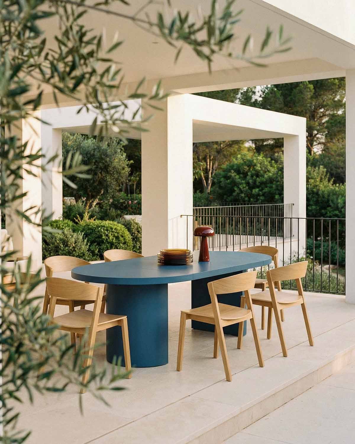 Ausziehbarer Runder Aluminium-Gartentisch (Ø120-240x120 cm) Beca, Galeriebild 2