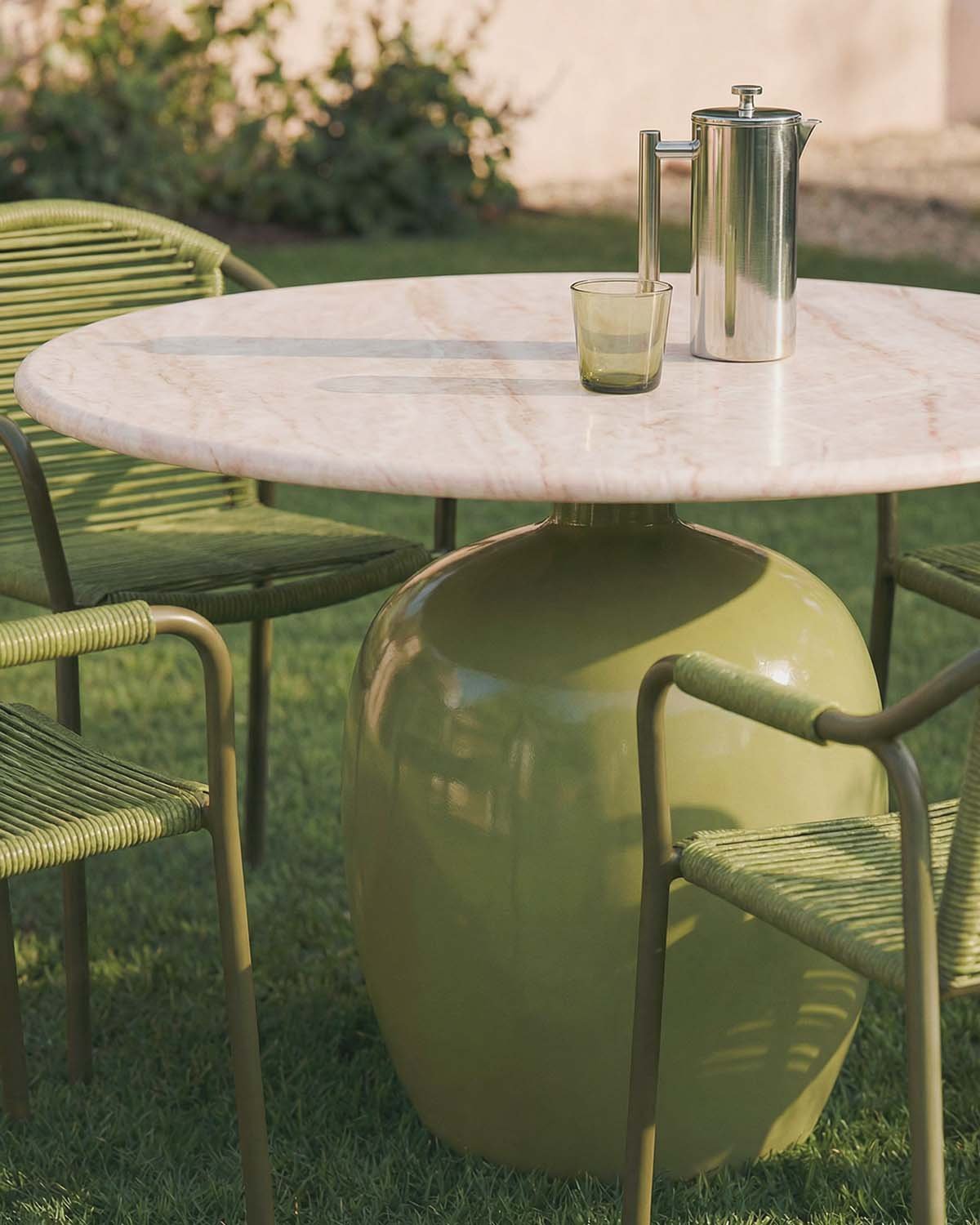 Runder Zementtisch für den Außenbereich (Ø100 cm) Uxue, Galeriebild 3