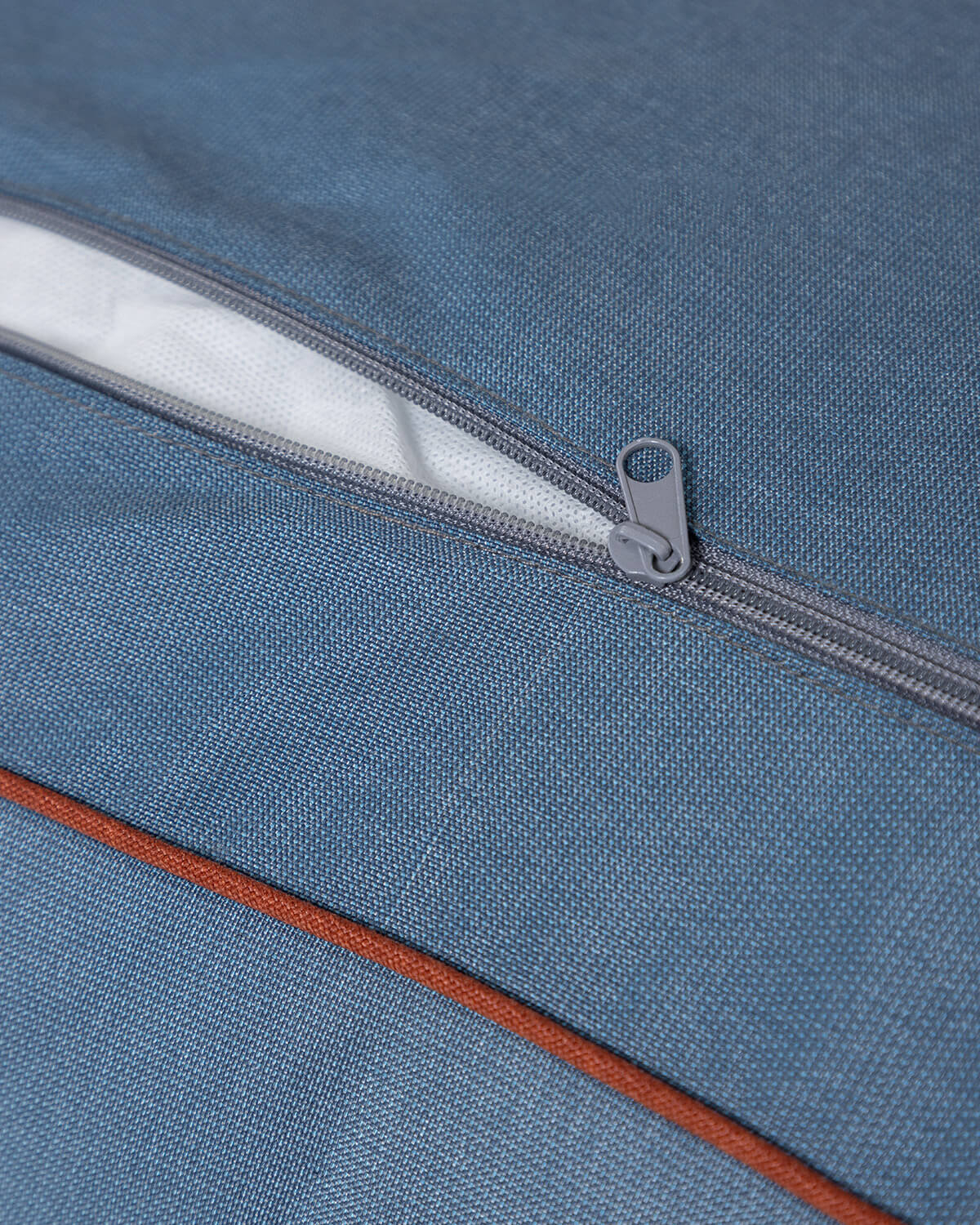 Gartenmöbel-Set mit 2 Eckmodulen, Mittelmodul, 2 Sesseln und Couchtisch aus Metall und Stoff Kristen, Galeriebild 9