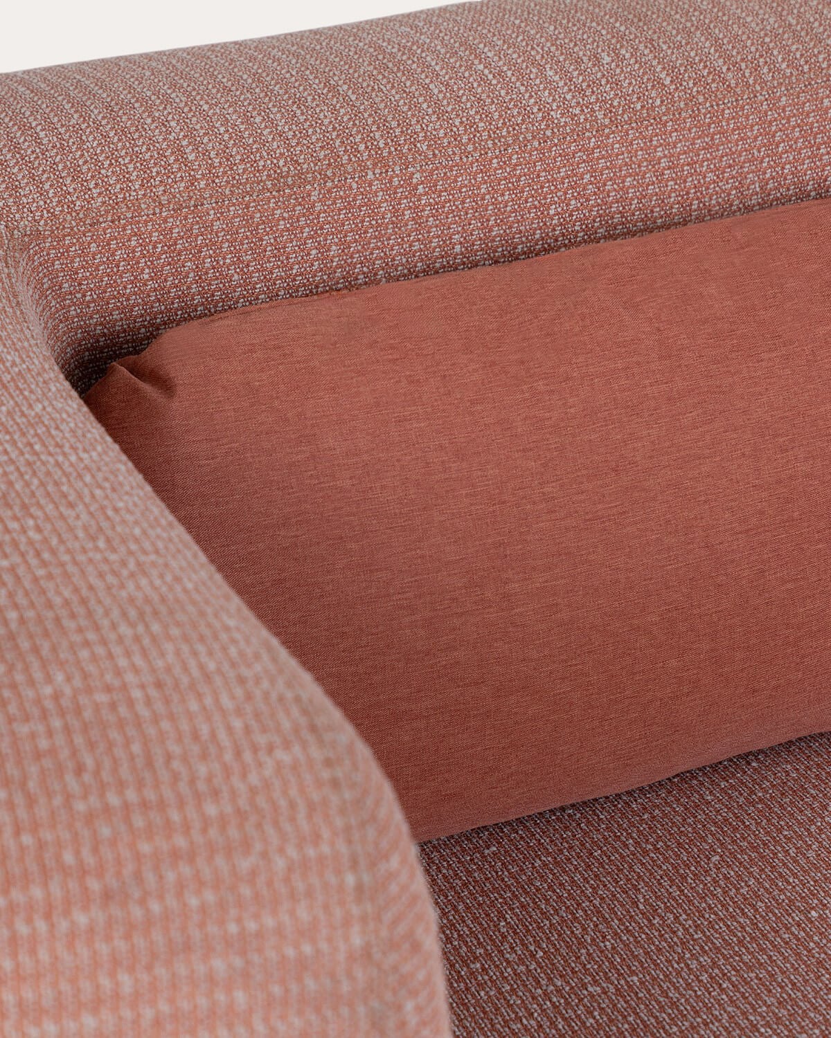 Gartenmöbel-Set mit 2 Sofaelementen, Eckelement, 2 Mittelelementen und Couchtisch aus Akazienholz und Stoff Redik, Galeriebild 8