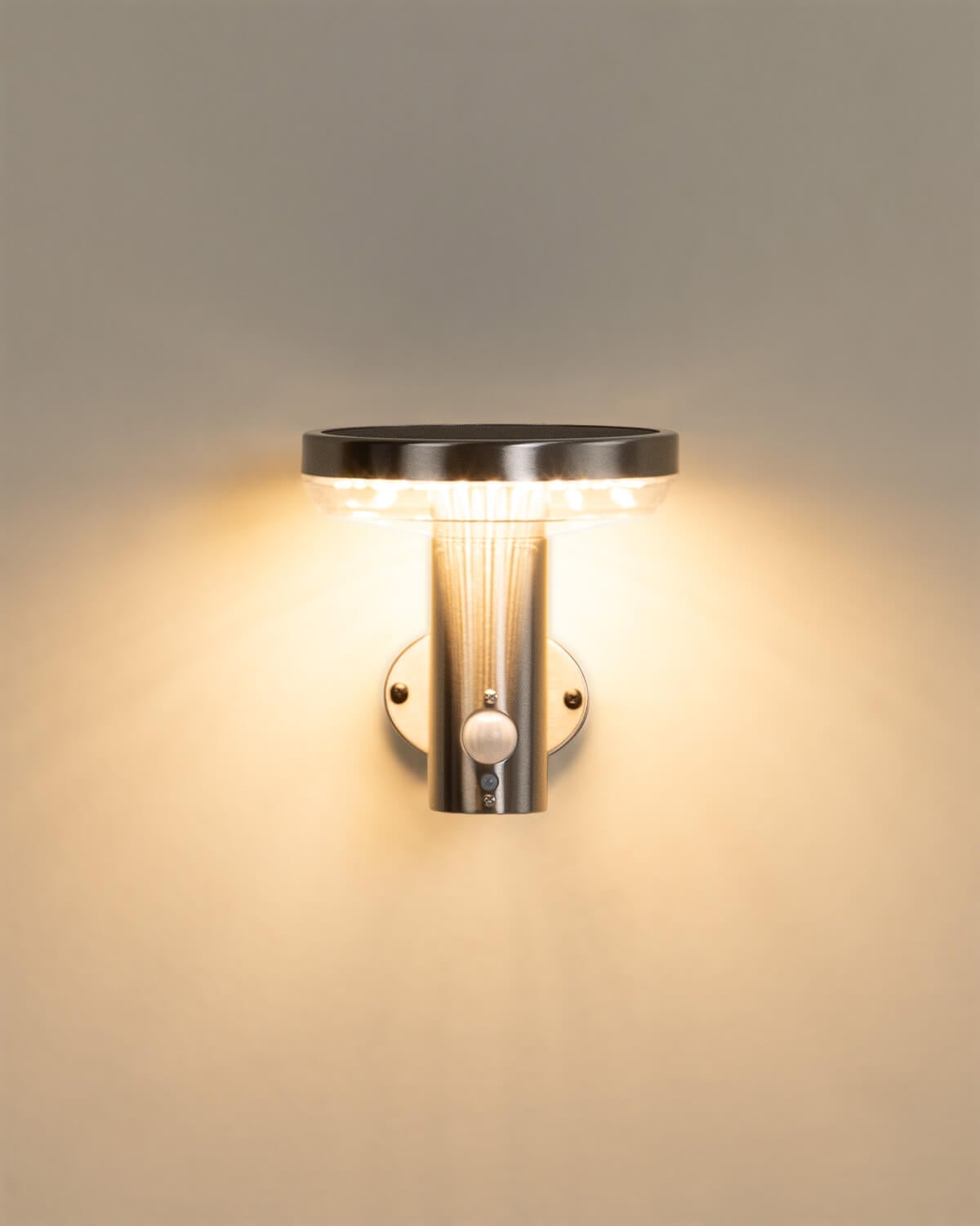 LED-Solar-Wandleuchte für den Außenbereich aus Metall Sulivan, Galeriebild 3