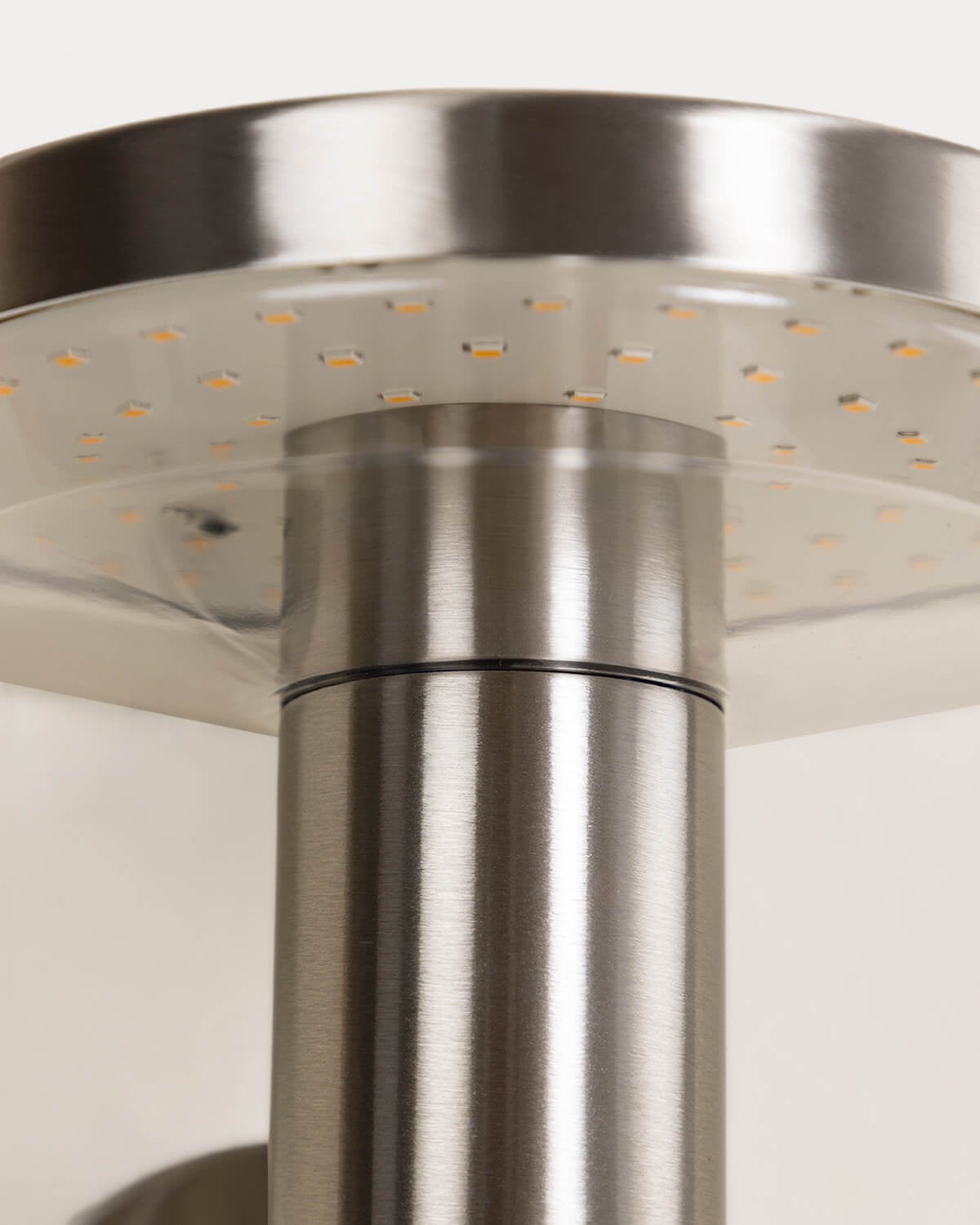 LED-Solar-Wandleuchte für den Außenbereich aus Metall Sulivan, Galeriebild 6