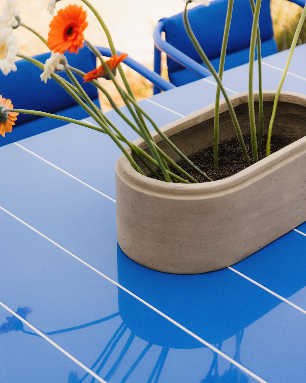 Rechteckiger Gartentisch aus Zement und Akazienholz (200x105 cm) Pepe, Galeriebild 5