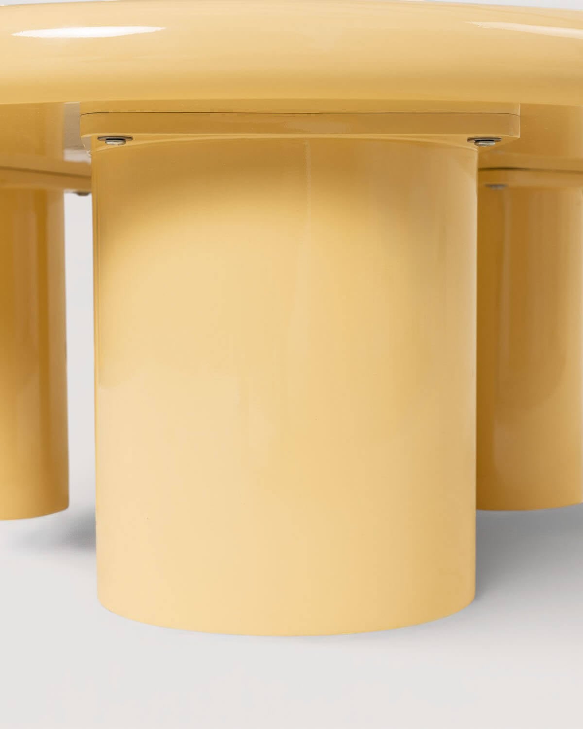 Runder Couchtisch aus Marmor und Holz (Ø 90 cm) Hellie, Galeriebild 7