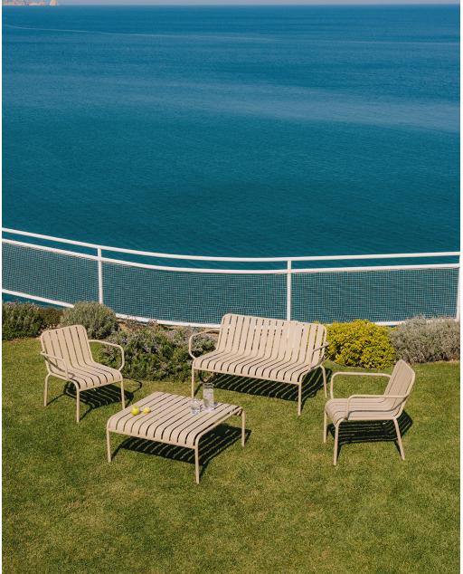 Gartenmöbel-Set mit 2-Sitzer-Sofa, 2 Sesseln und Couchtisch aus Metall Tavo