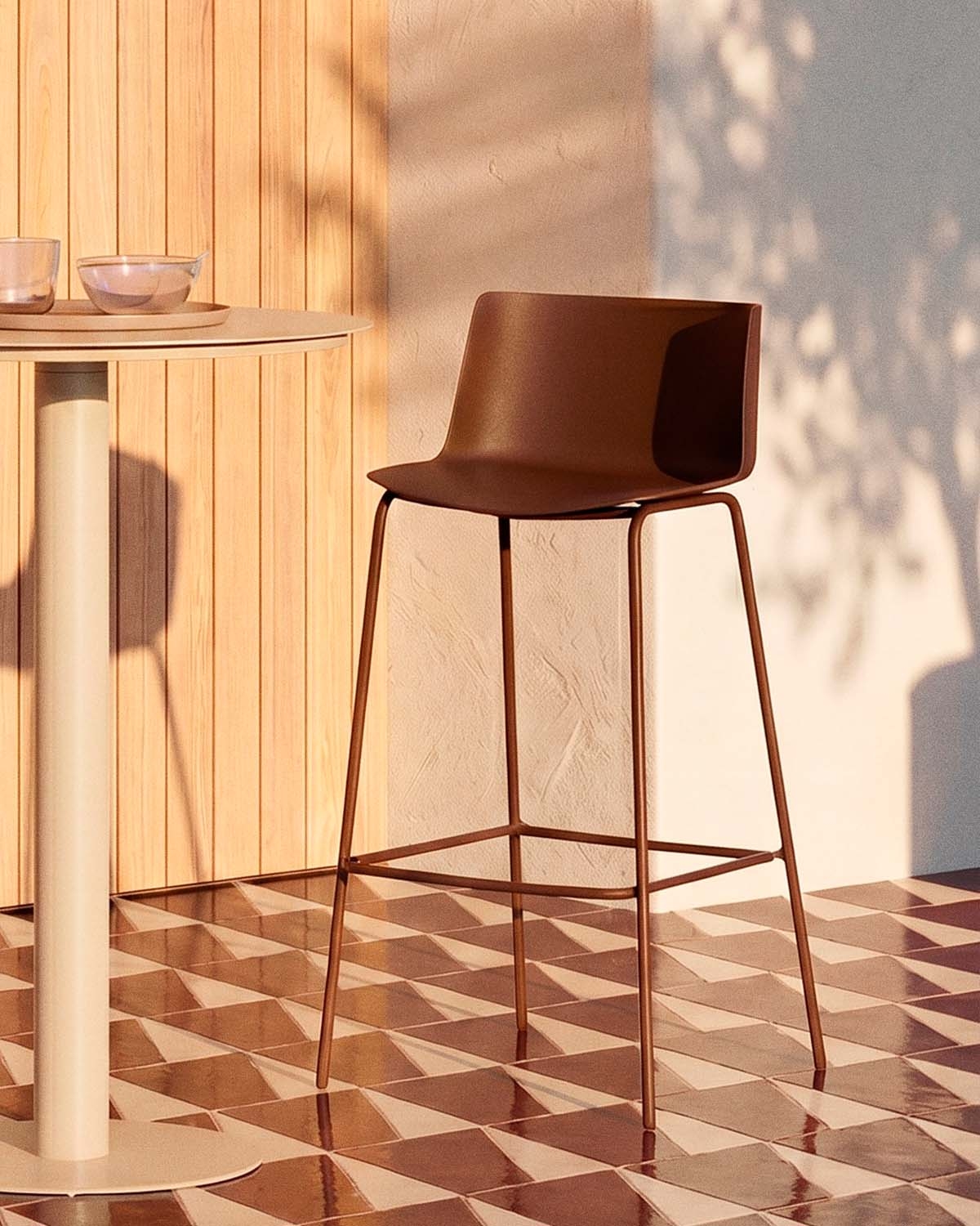 Pack 4 Outdoor-Barhocker 75 cm aus Polypropylen und Metall Meivy, Galeriebild 2