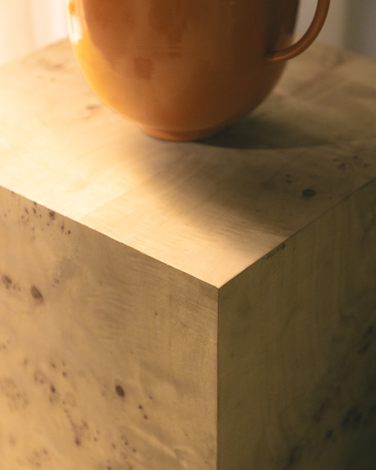 Gunar quadratischer beistelltisch 35x35 cm aus holz und metall, Galeriebild 3