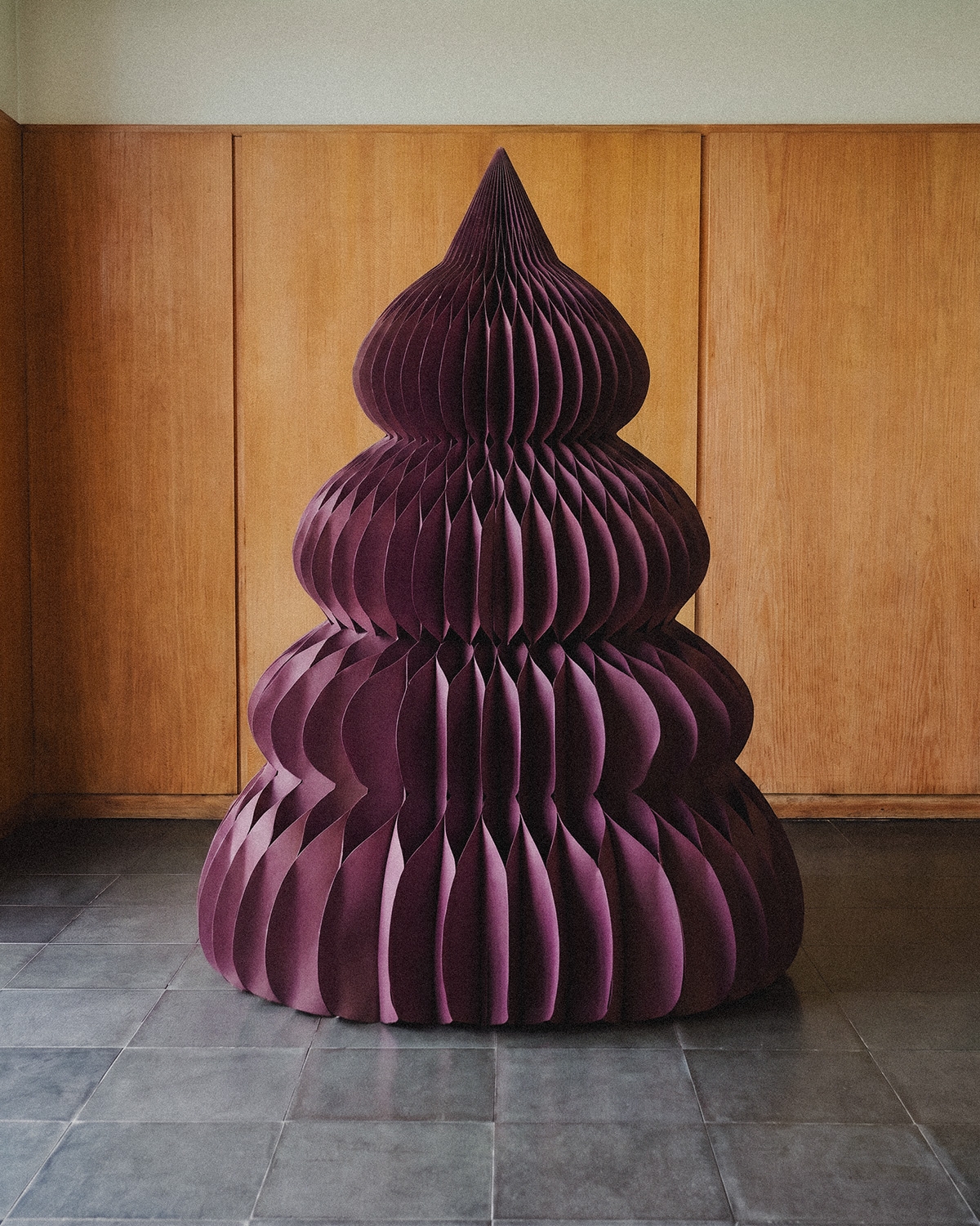 Weihnachtsbaum ↑ 210 cm aus Papier Shiva, Galeriebild 2