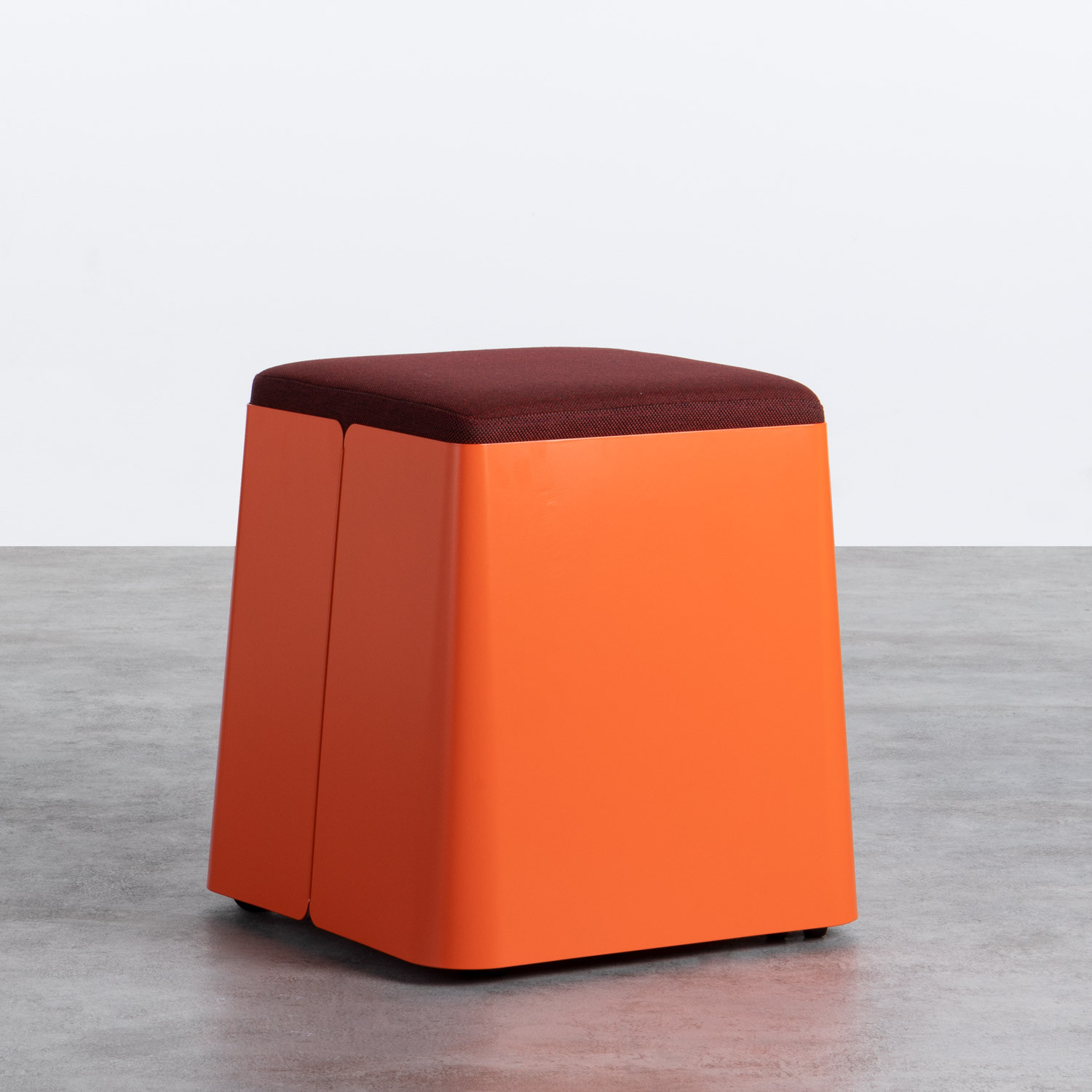 Quadratischer Pouff mit Stauraum und Rädern aus Metall und Stoff Graos