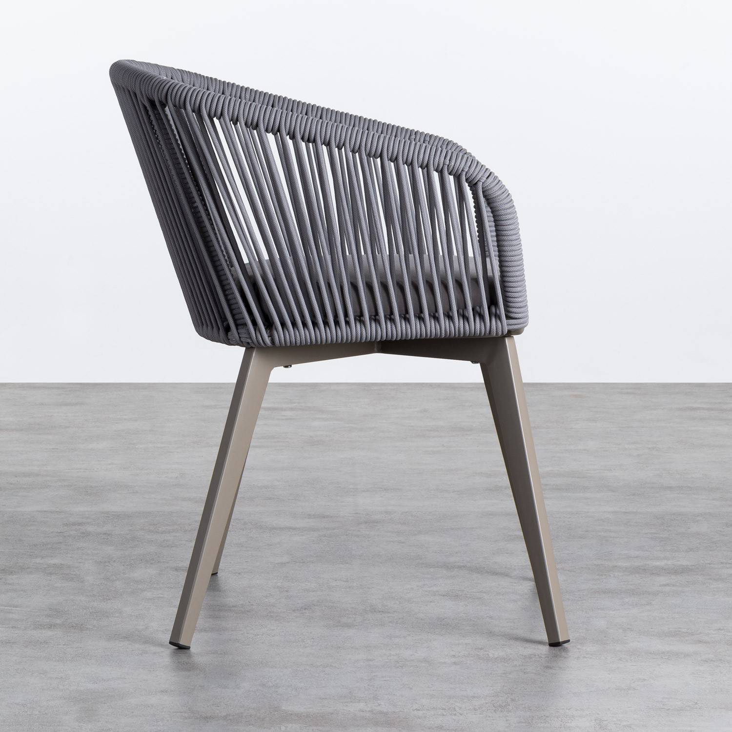 Outdoor Stuhl aus Aluminium und Seil Xile - themasie.com