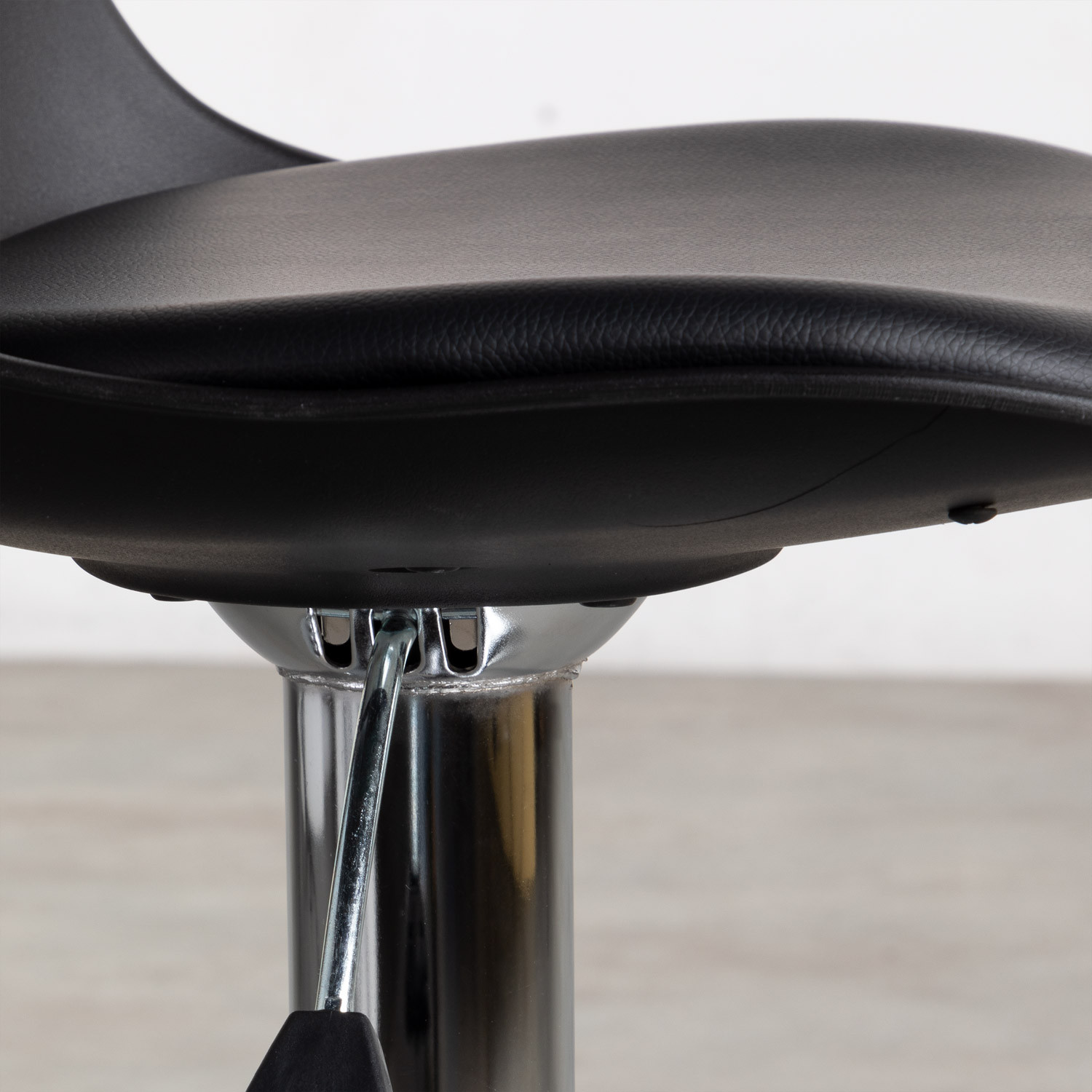 Taburete Alto Regulable en Polipropileno H Bar (6383 cm)