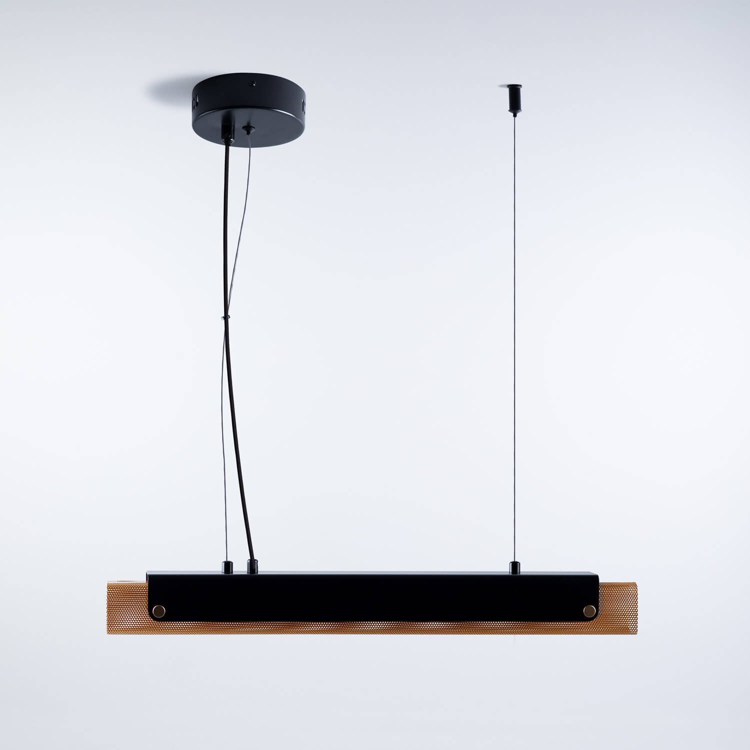 Lámpara de Techo LED en Metal Kira Corta, imagen de galería 1