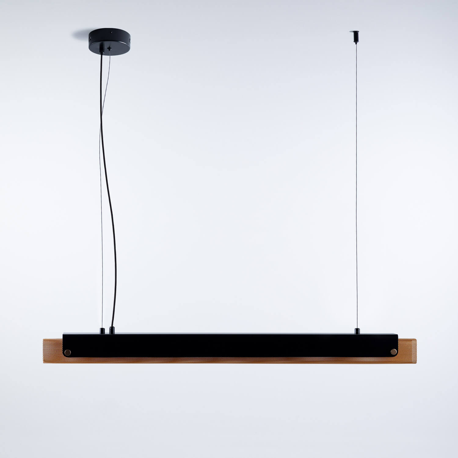 Lámpara de Techo LED en Metal Kira Larga, imagen de galería 1