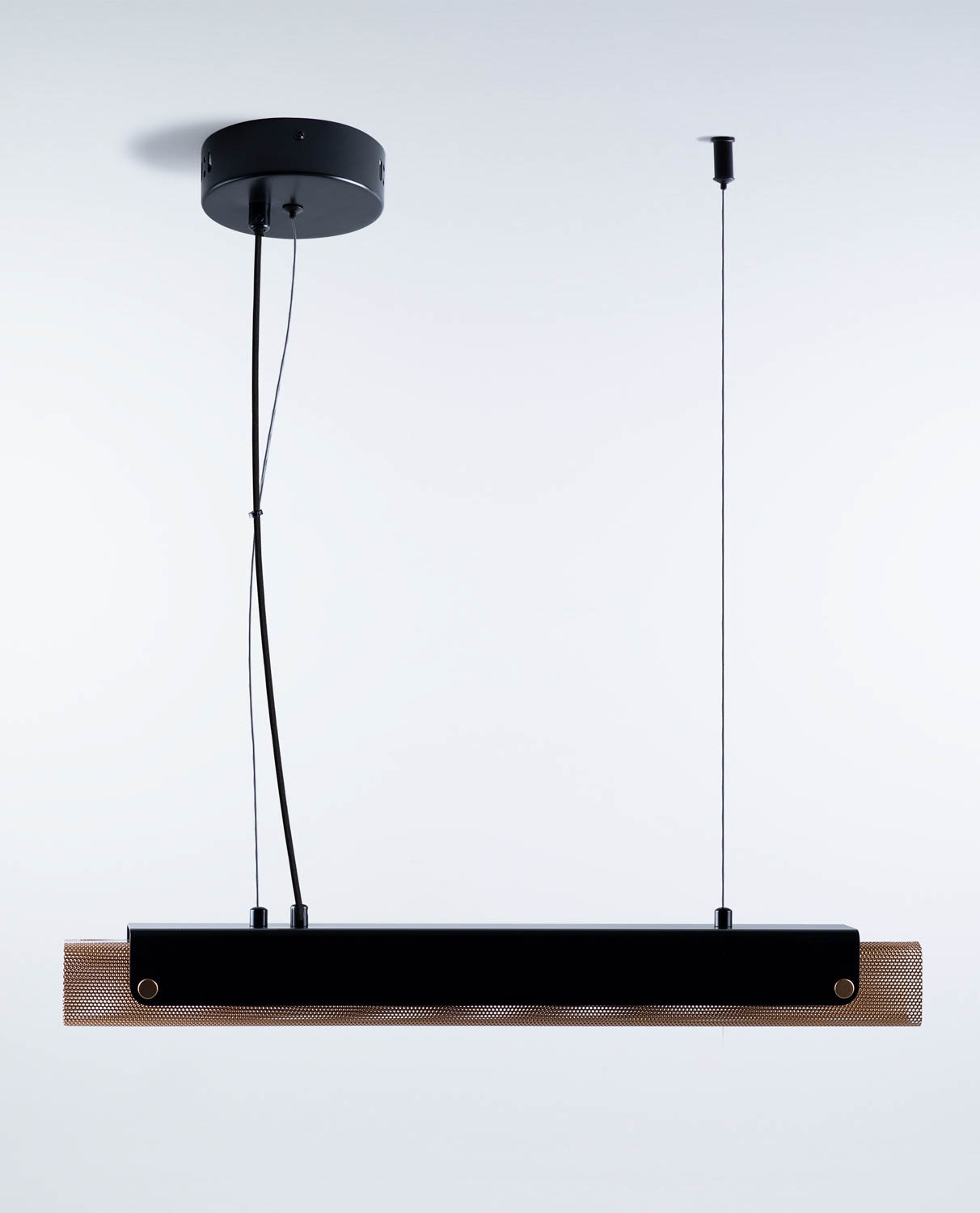 Lámpara de Techo LED de Metal Kira Corta, imagen de galería 1
