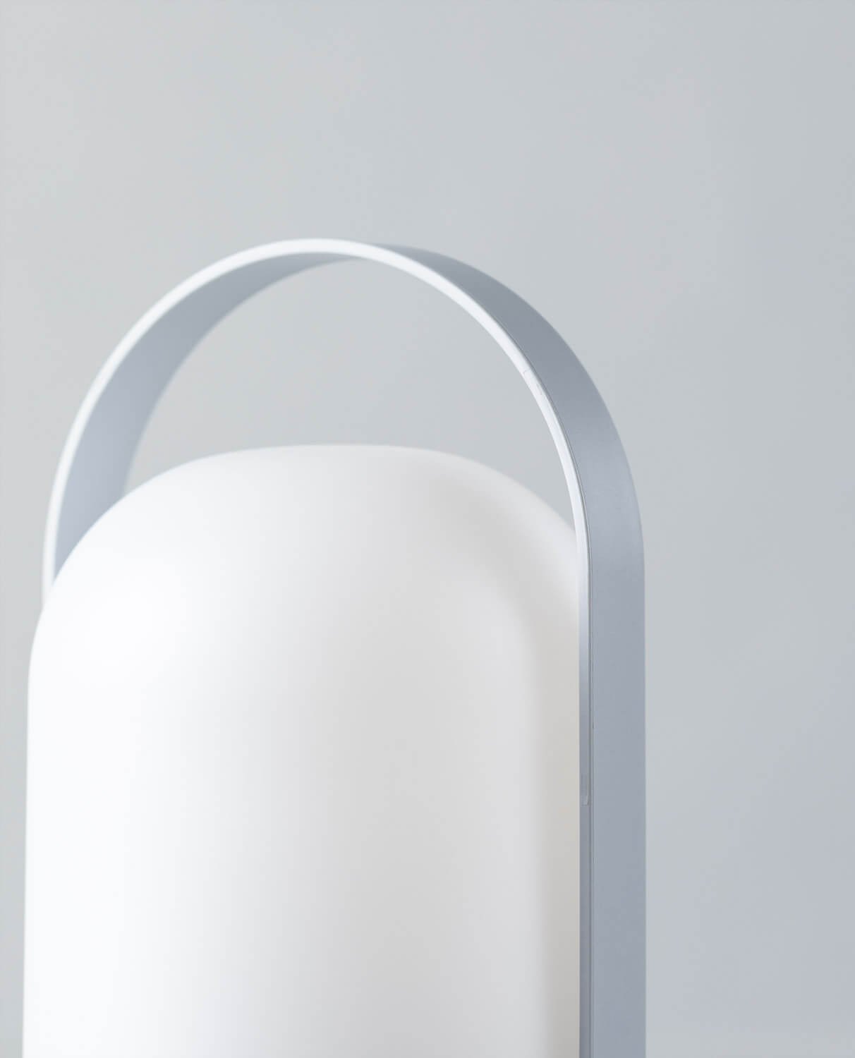 Lámpara de Mesa LED Inalámbrica de Exterior Bela, imagen de galer&iacute;a 3