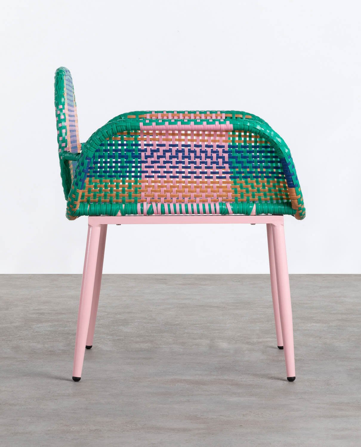 Sillón de Aluminio y Ratán Sintético Emba Studio, imagen de galería 2