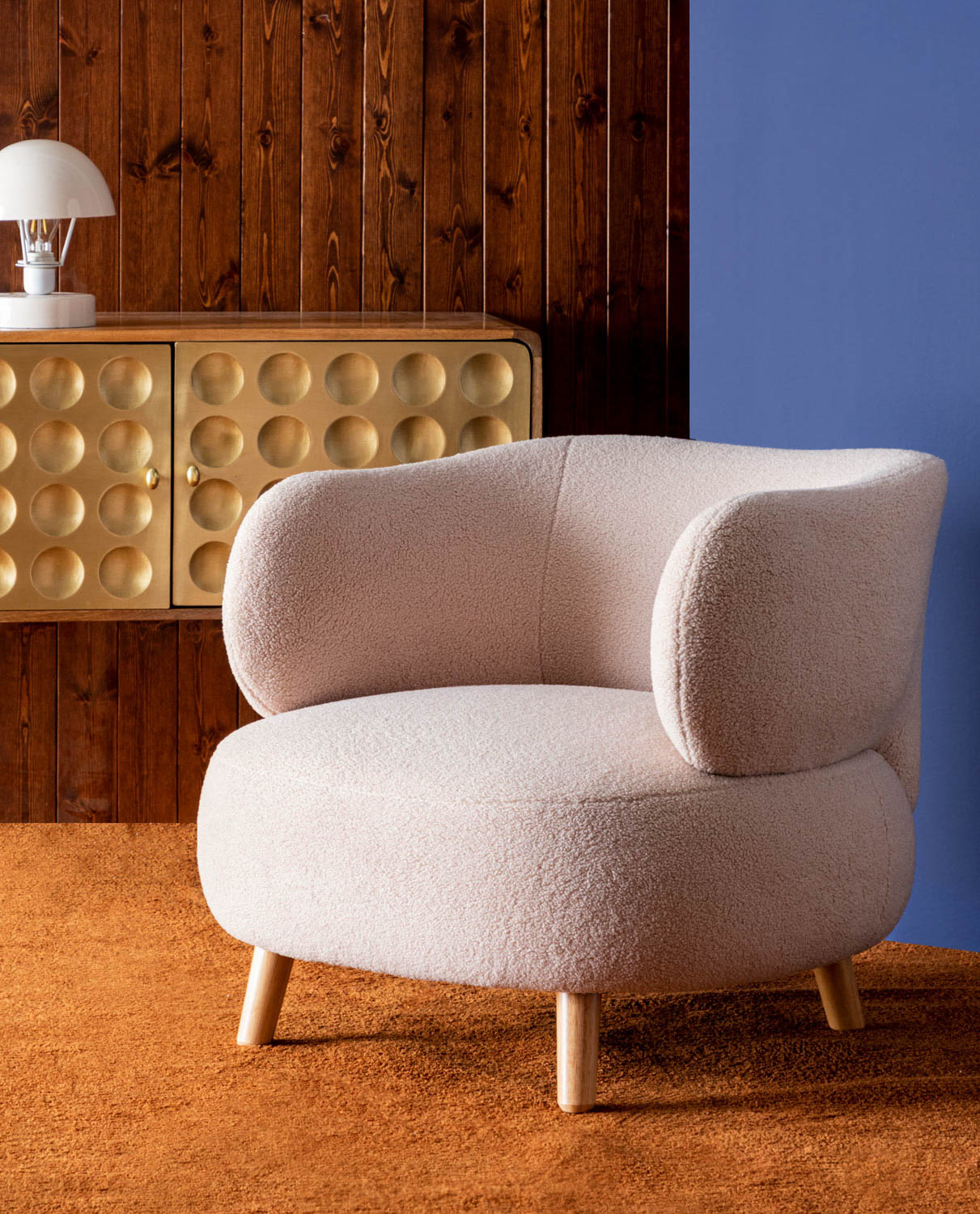 Butaca de Tela Bouclé y Madera Ailen, imagen de galería 2