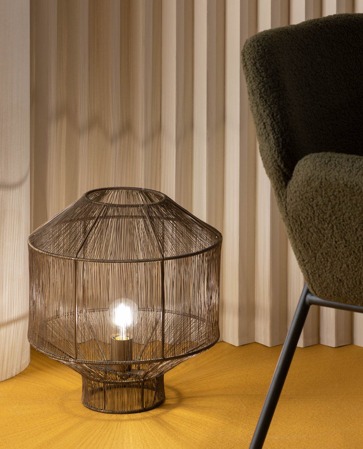 Lámpara de Mesa de Hierro Saori, imagen de galería 2