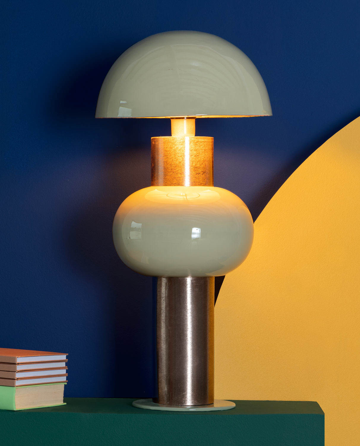 Lámpara de Mesa de Hierro Toad, imagen de galería 2