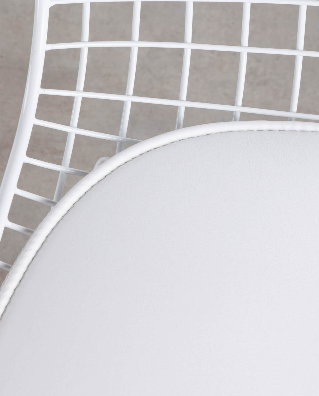 Set de Mesa de Comedor Redonda Denis y 2 Sillas Aras de Metal, imagen de galer&iacute;a 4