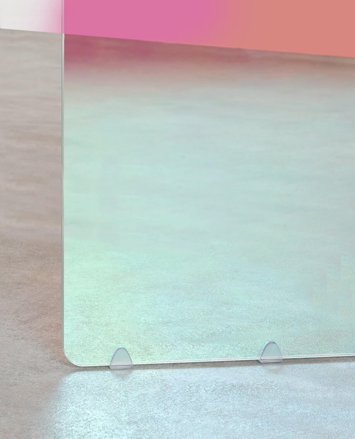 Set de Mesa de Comedor Iridiscente de Cristal Templado (200x90 cm) Iris y 4 Silla de Policarbonato Zuera, imagen de galería 5