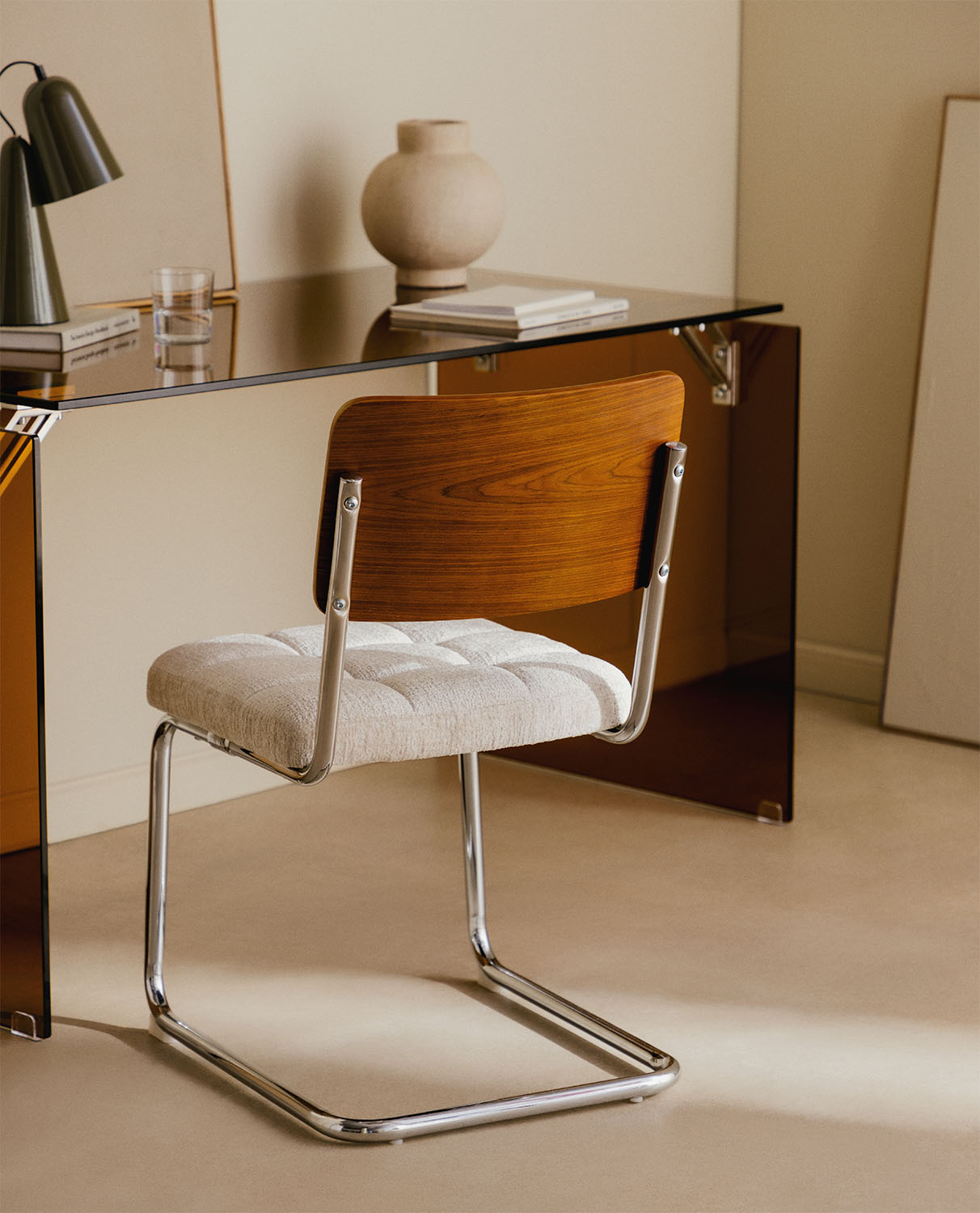 Silla de Comedor de Madera y Tela Cuba, imagen de galería 2