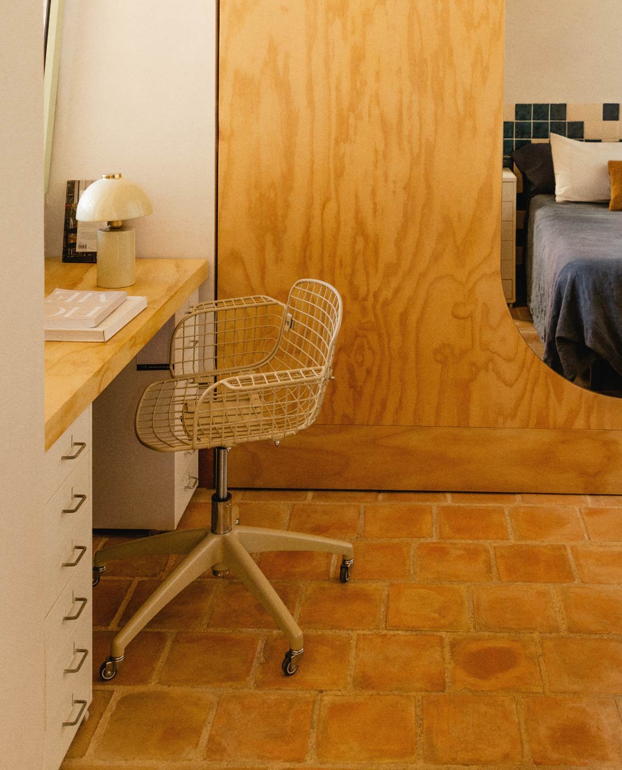 Silla de Escritorio Vintage con Respaldo Bajo de Metal Aras, imagen de galería 2