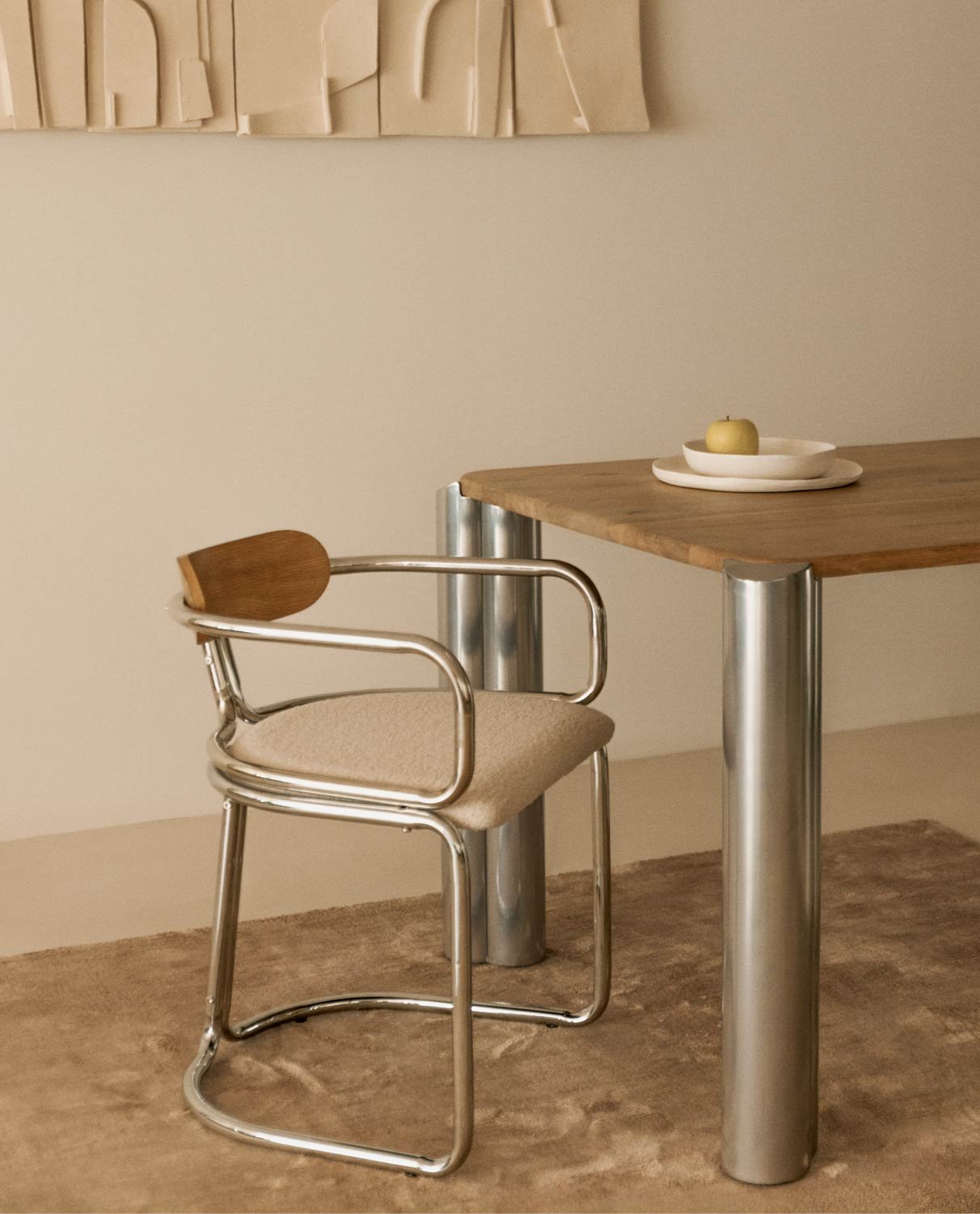 Silla de Comedor con Reposabrazos de Tela Bouclé y Madera Teba , imagen de galería 2