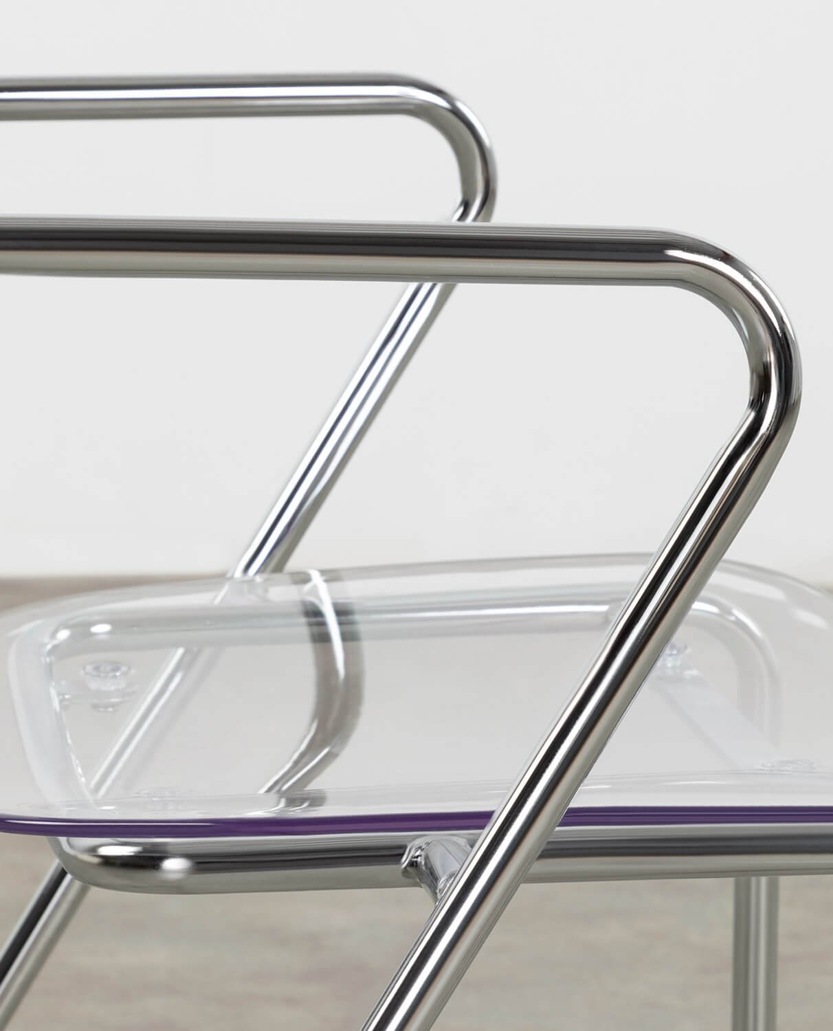 Silla de Comedor con Reposabrazos de Polietileno y Metal Pinha, imagen de galería 7