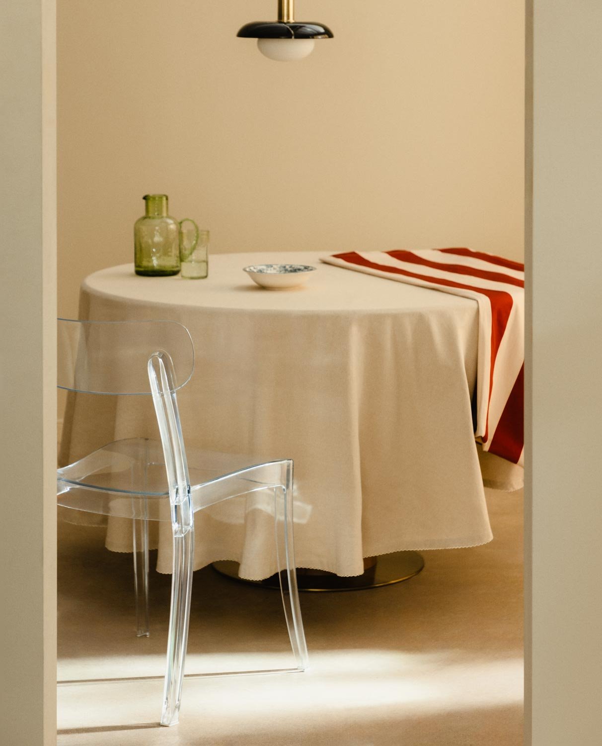 Silla de Comedor en Policarbonato Arlet, imagen de galería 2