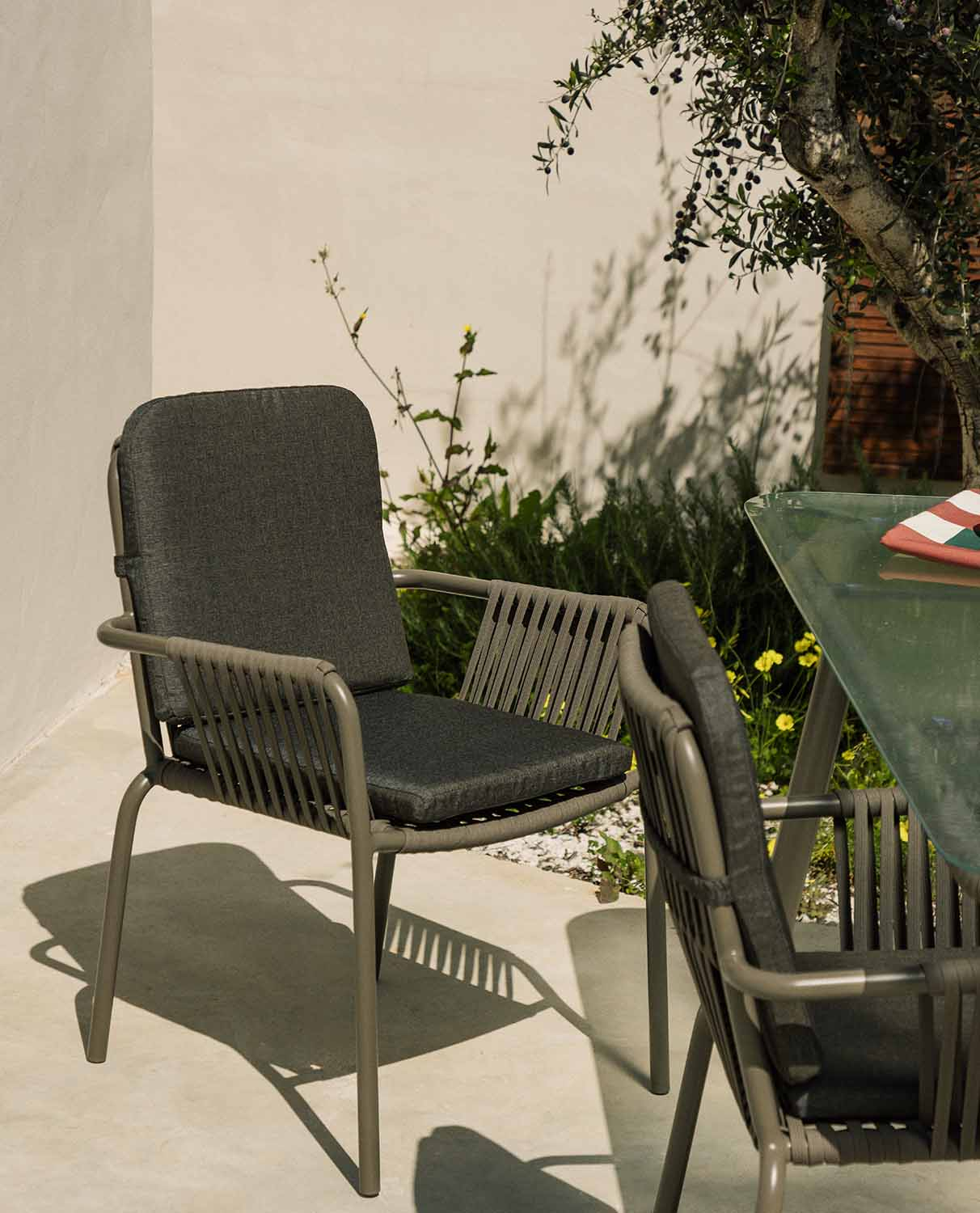Silla de Exterior en Aluminio y Cuerda Drian, imagen de galería 2
