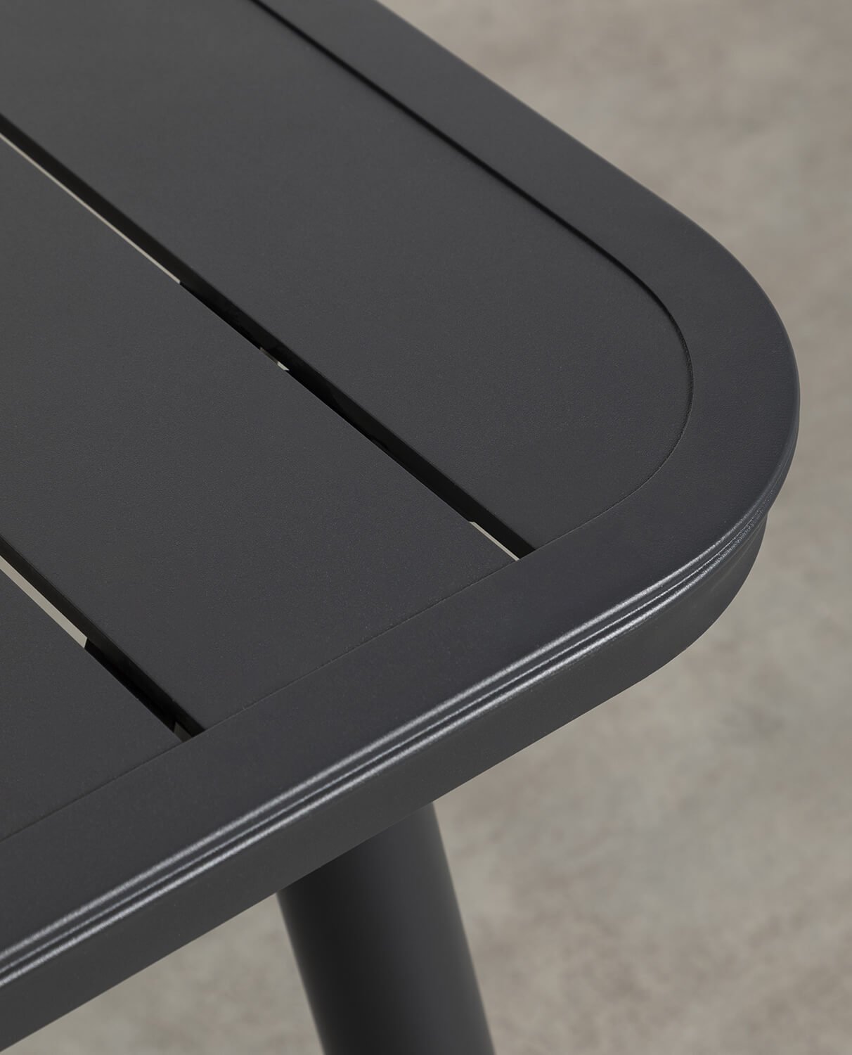 Set de Mesa Rectangular de Aluminio Cancún y 6 Sillas de Polipropileno de Exterior Cielo, imagen de galería 2