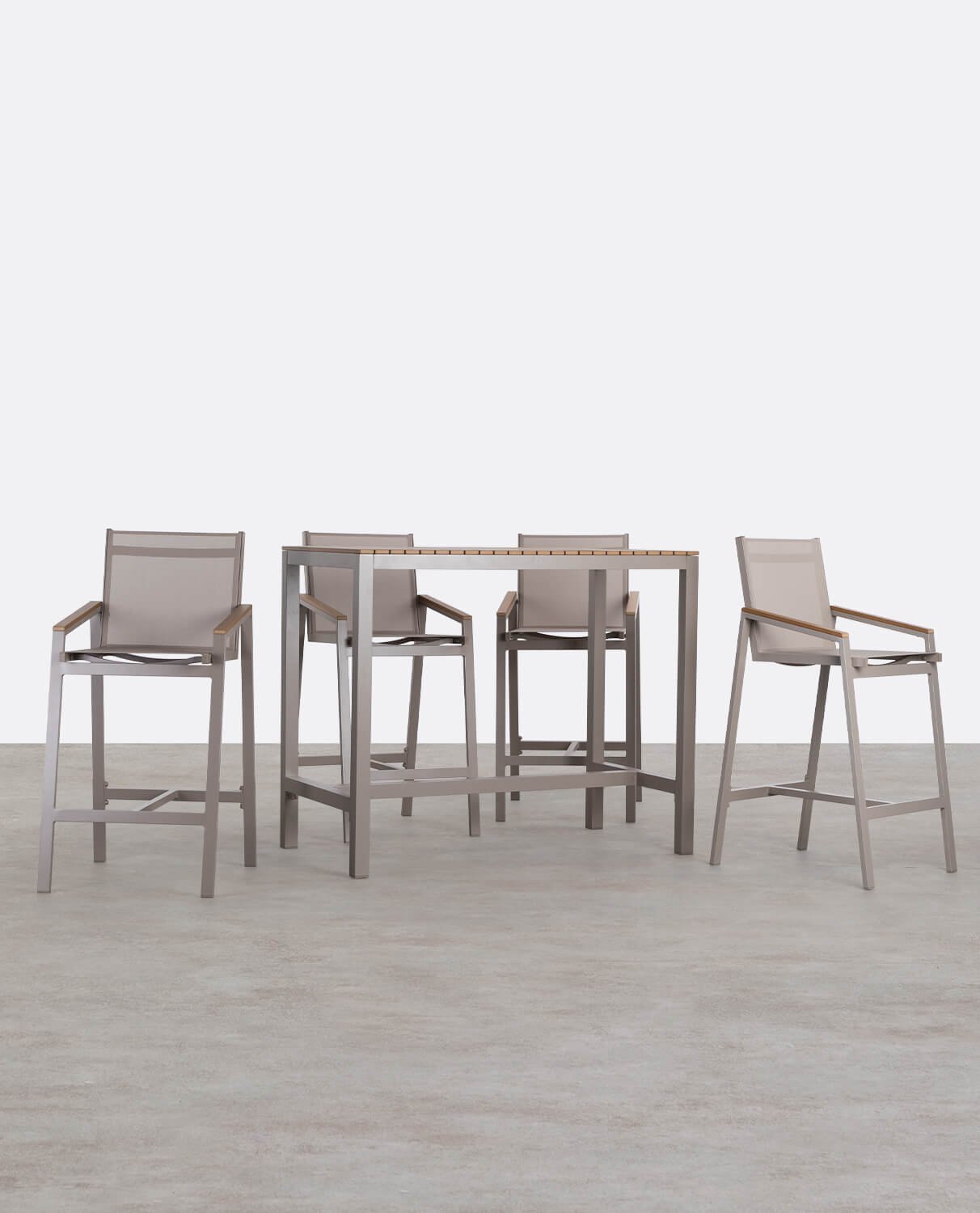 Set de Mesa Alta y 4 Taburetes Altos de Aluminio de Exterior Korce, imagen de galería 1