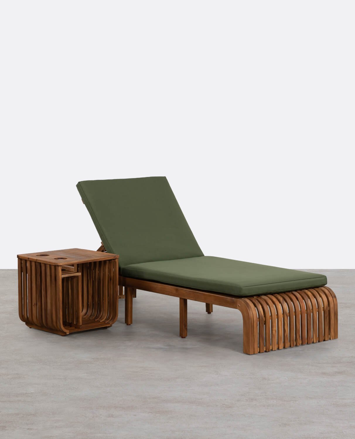 Set de Tumbona y Mesa Auxiliar de Madera de Acacia Hazan, imagen de galería 1